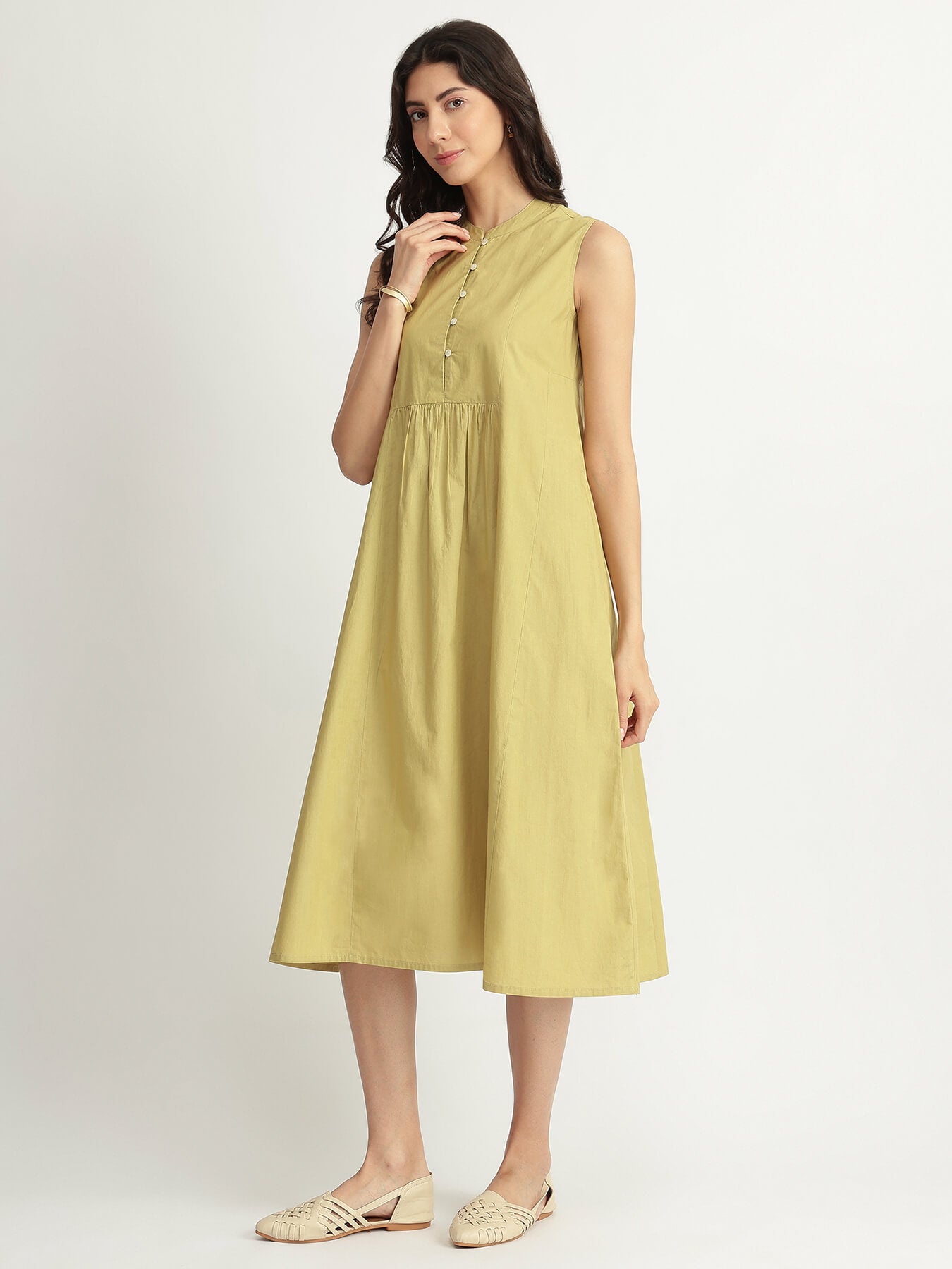 Air Loom Cotton Poplin Solid Midi Dress - Green