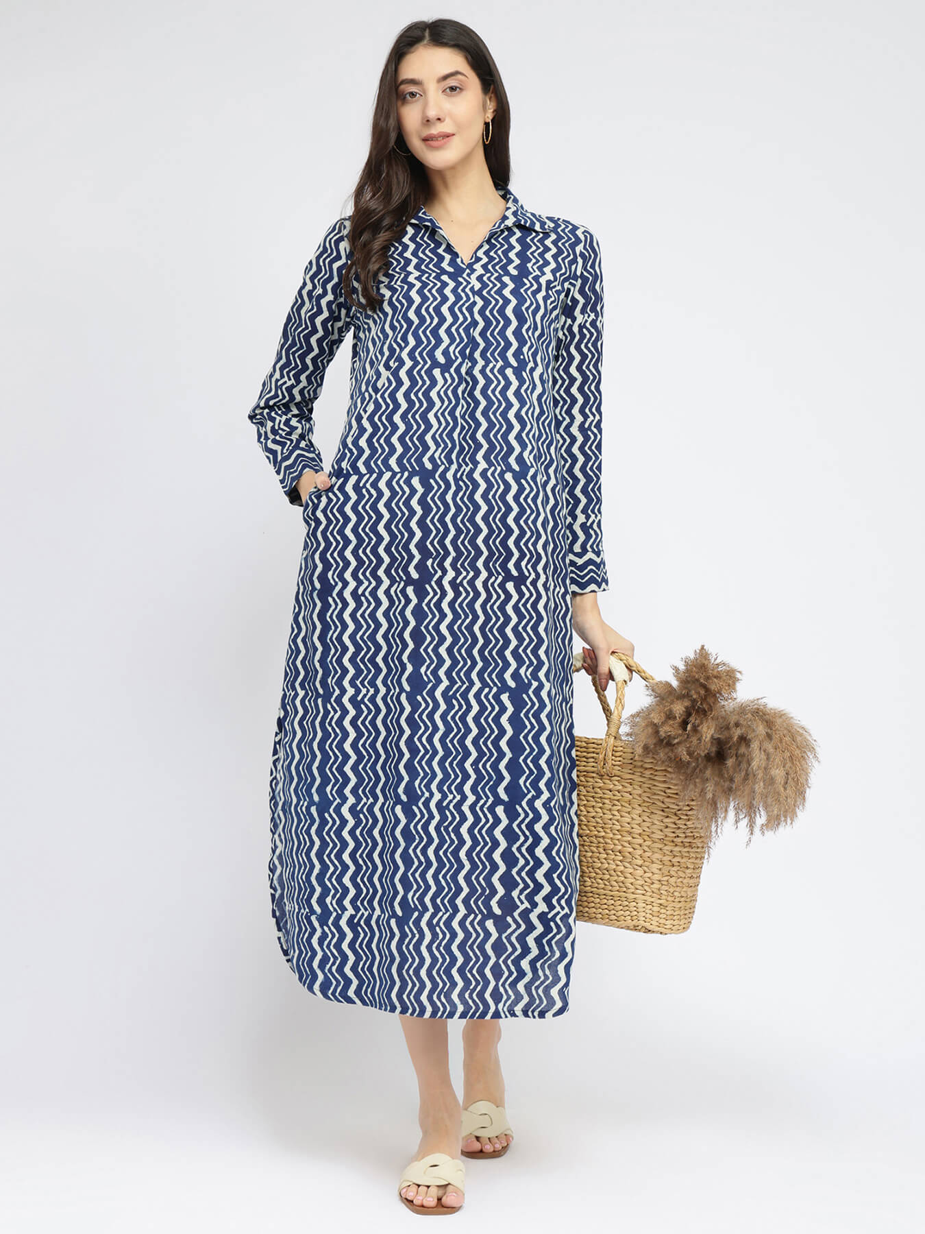 Cotton Dabu Chevron Print Dress - Indigo