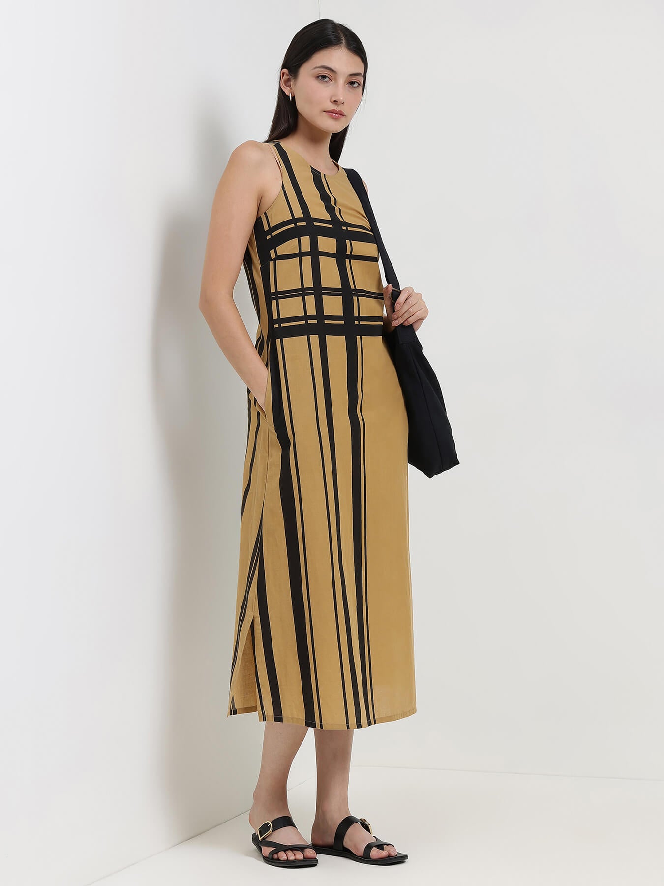 Cotton Stripe Play A-Line Dress - Beige & Black