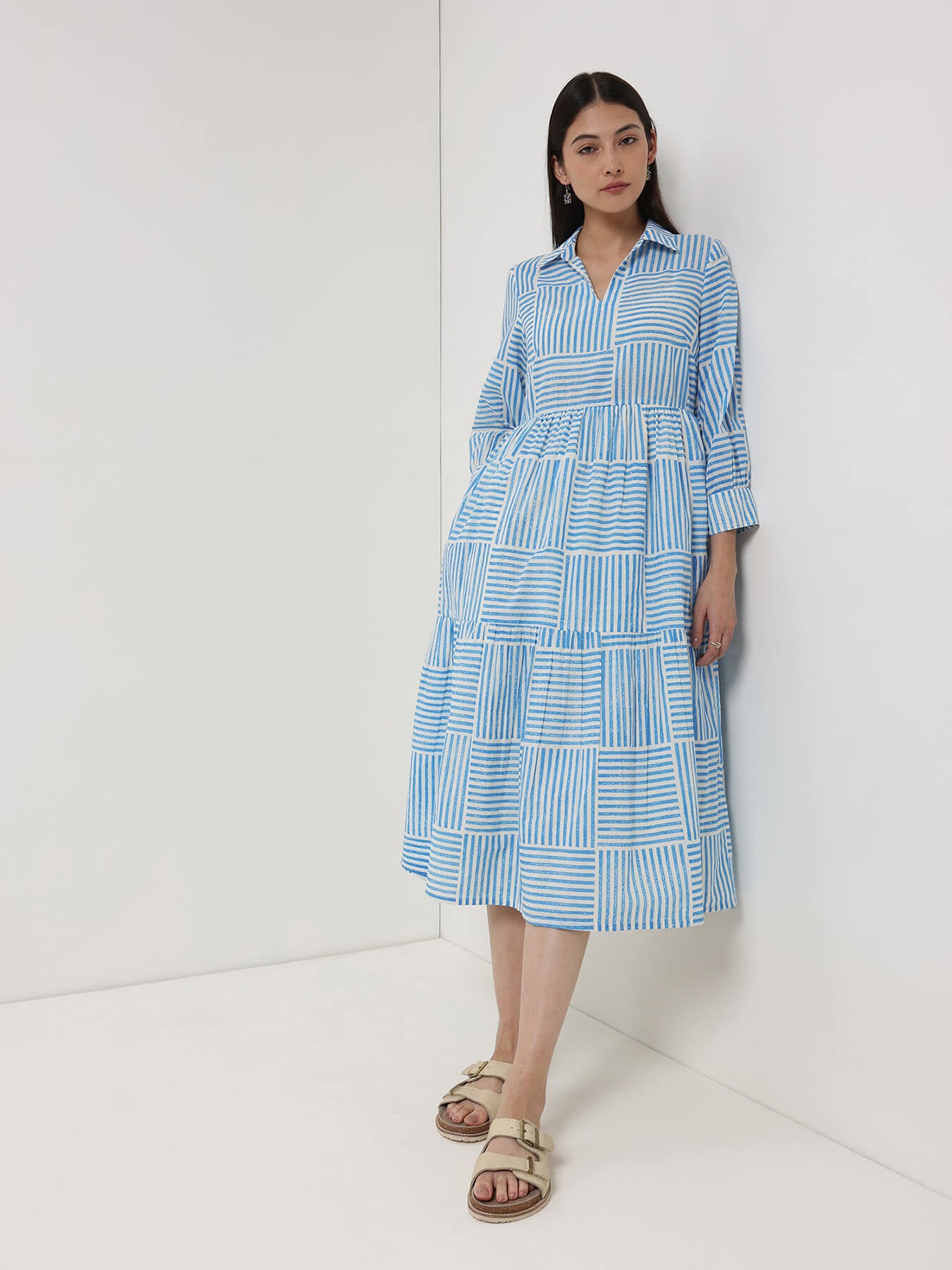 Cotton Geometric Shirt Collar Dress - Off White & Blue