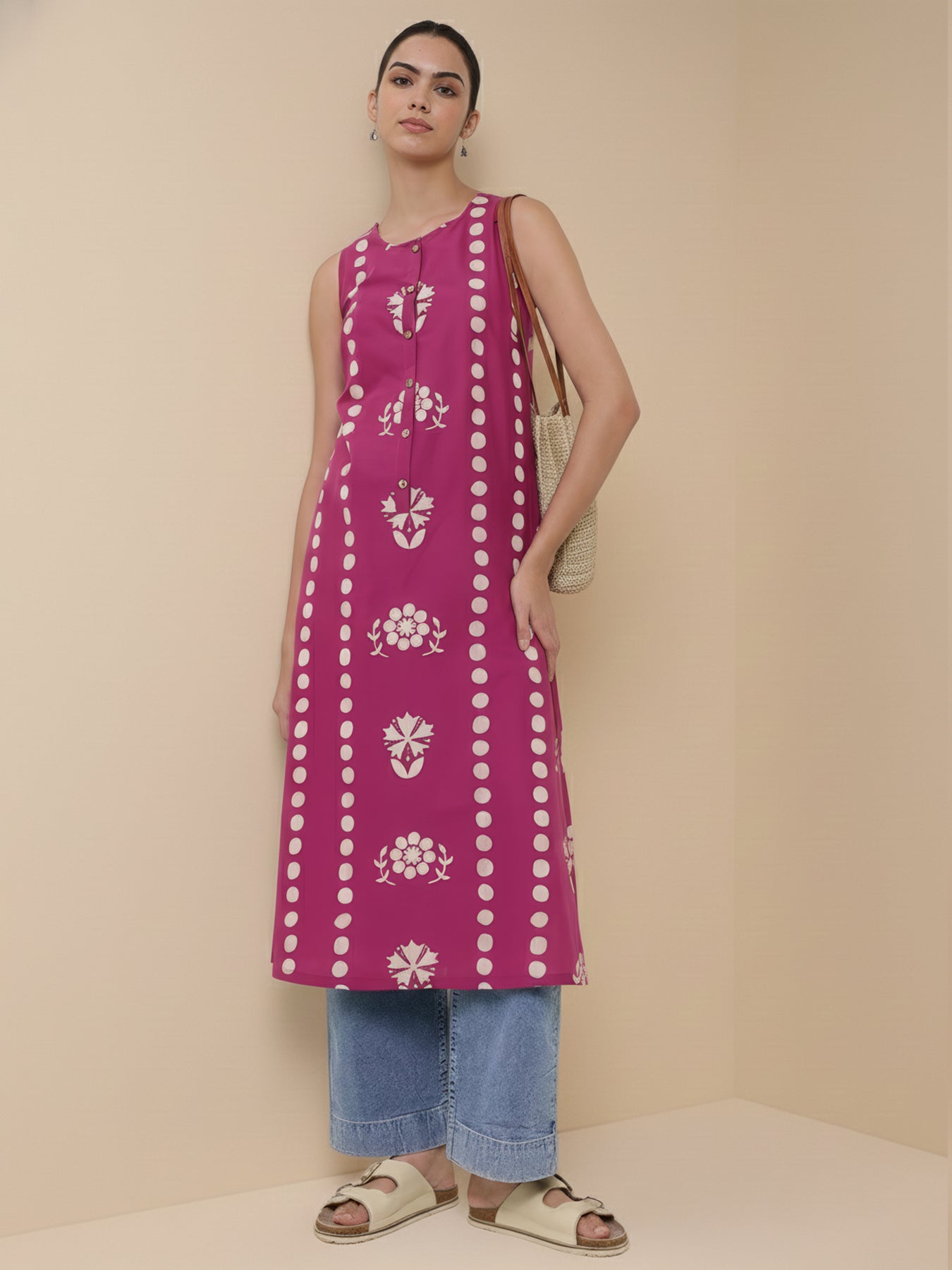 Cotton Round Neck Floral Straight Kurta - Magenta