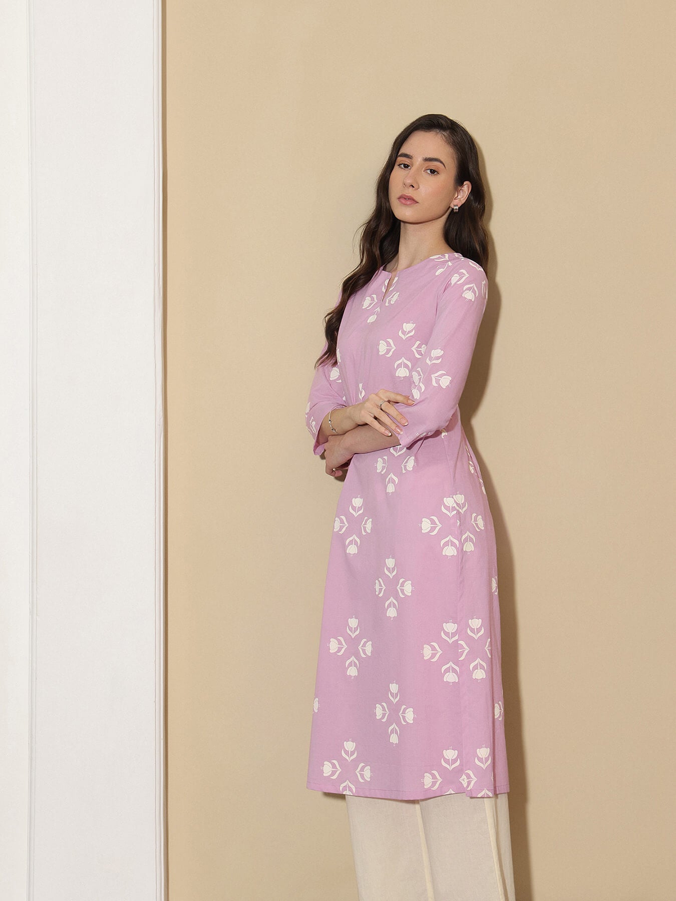 Cotton Floral Straight Kurta - White & Lavender