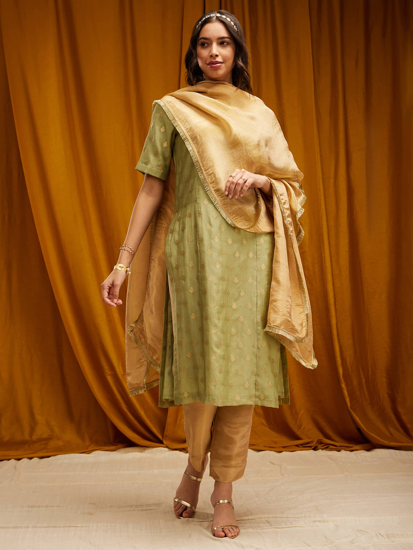 Chanderi Brocade Round Neck Kurta - Light Green