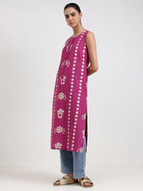 Cotton Round Neck Floral Straight Kurta - Magenta