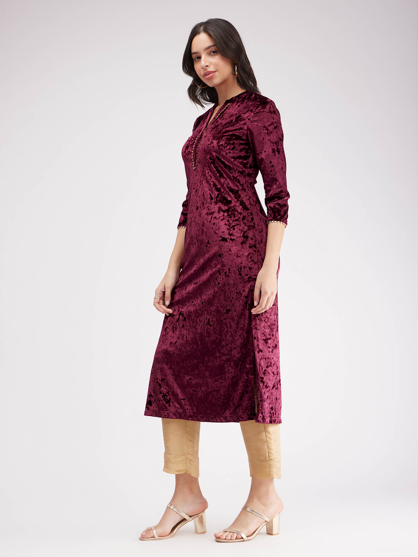 Velvet Straight Kurta - Maroon