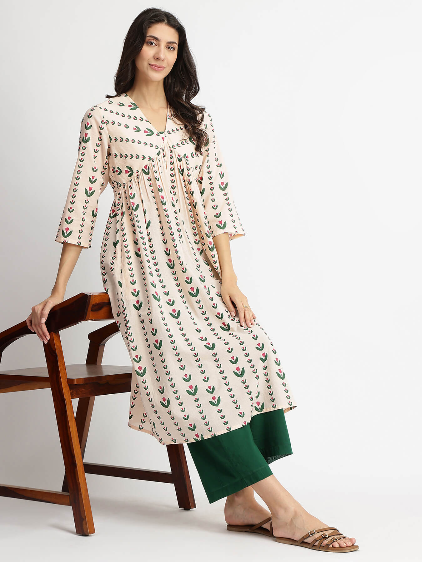 Cotton Floral Motif Kurta Set - Off-White & Green
