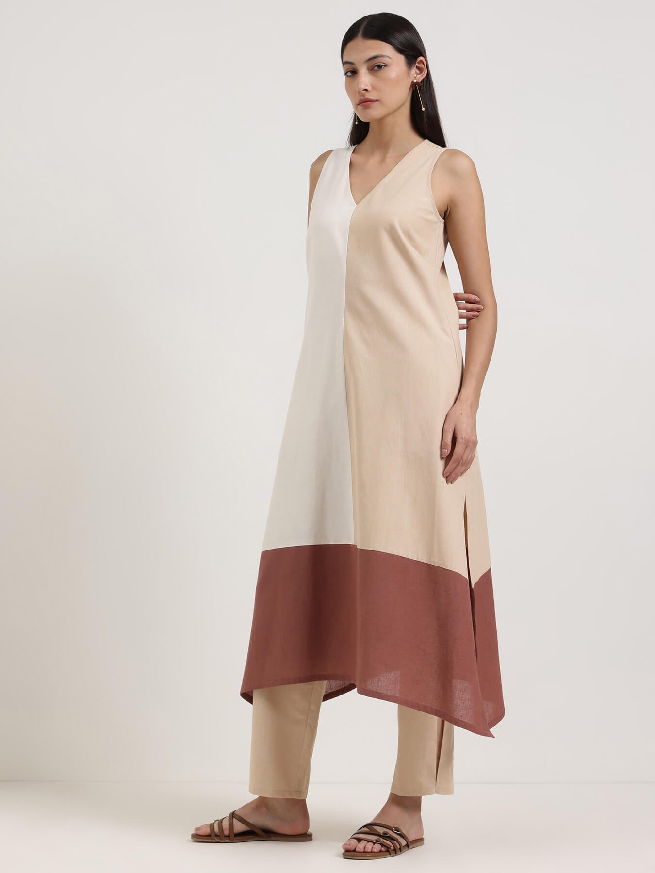 Linen Blend Colourblock Kurta Set - Beige and Bronze