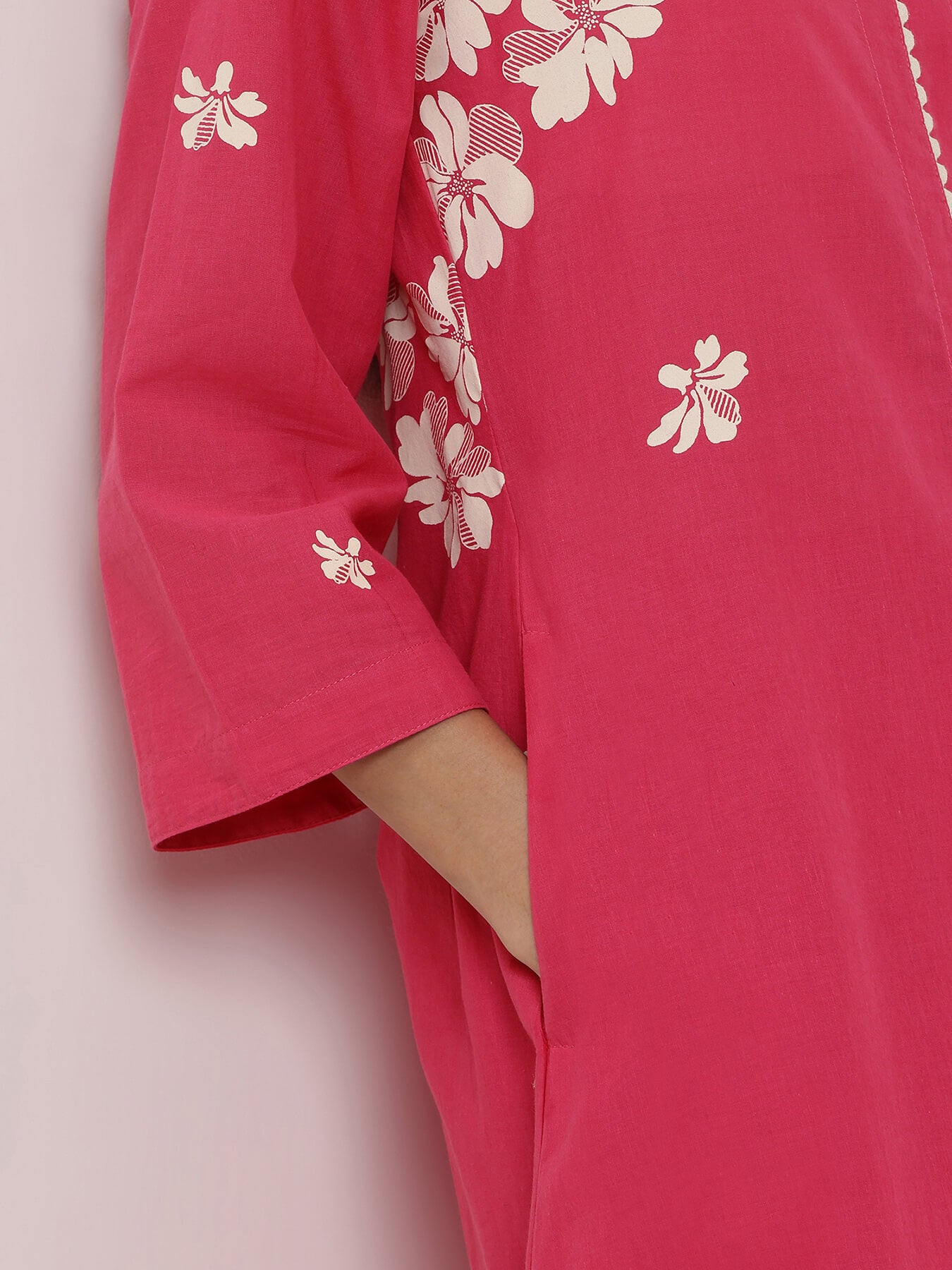 Cotton Floral V Neck Kurta Set - Pink