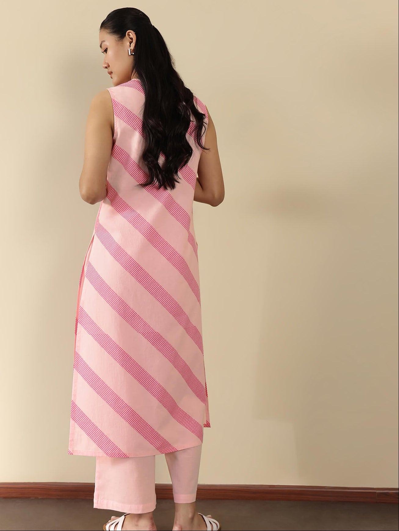 Cotton Striped Round Neck Kurta Set - Pink