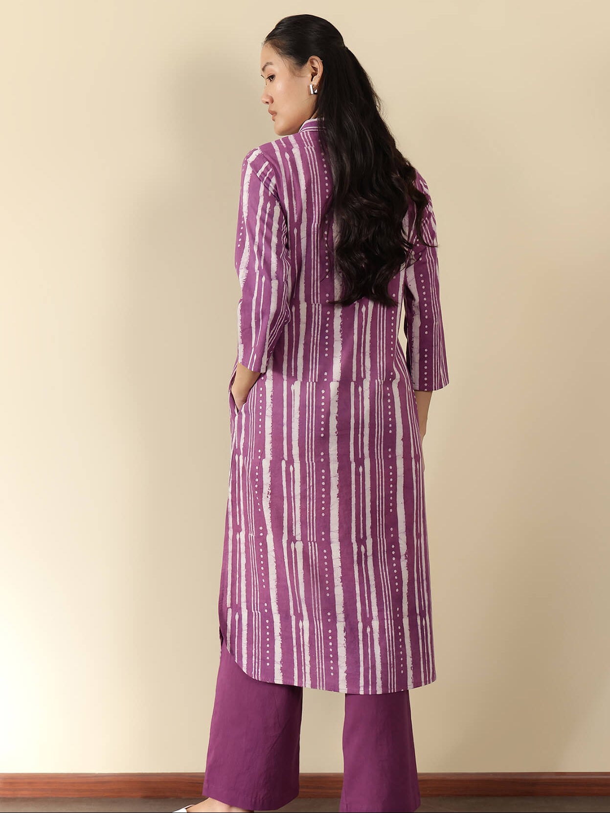 Cotton Dabu Striped Shirt Collar Kurta Set - Purple
