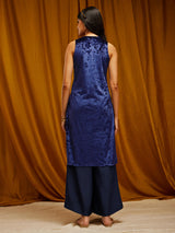Velvet Sleeveless Kurta Set - Blue