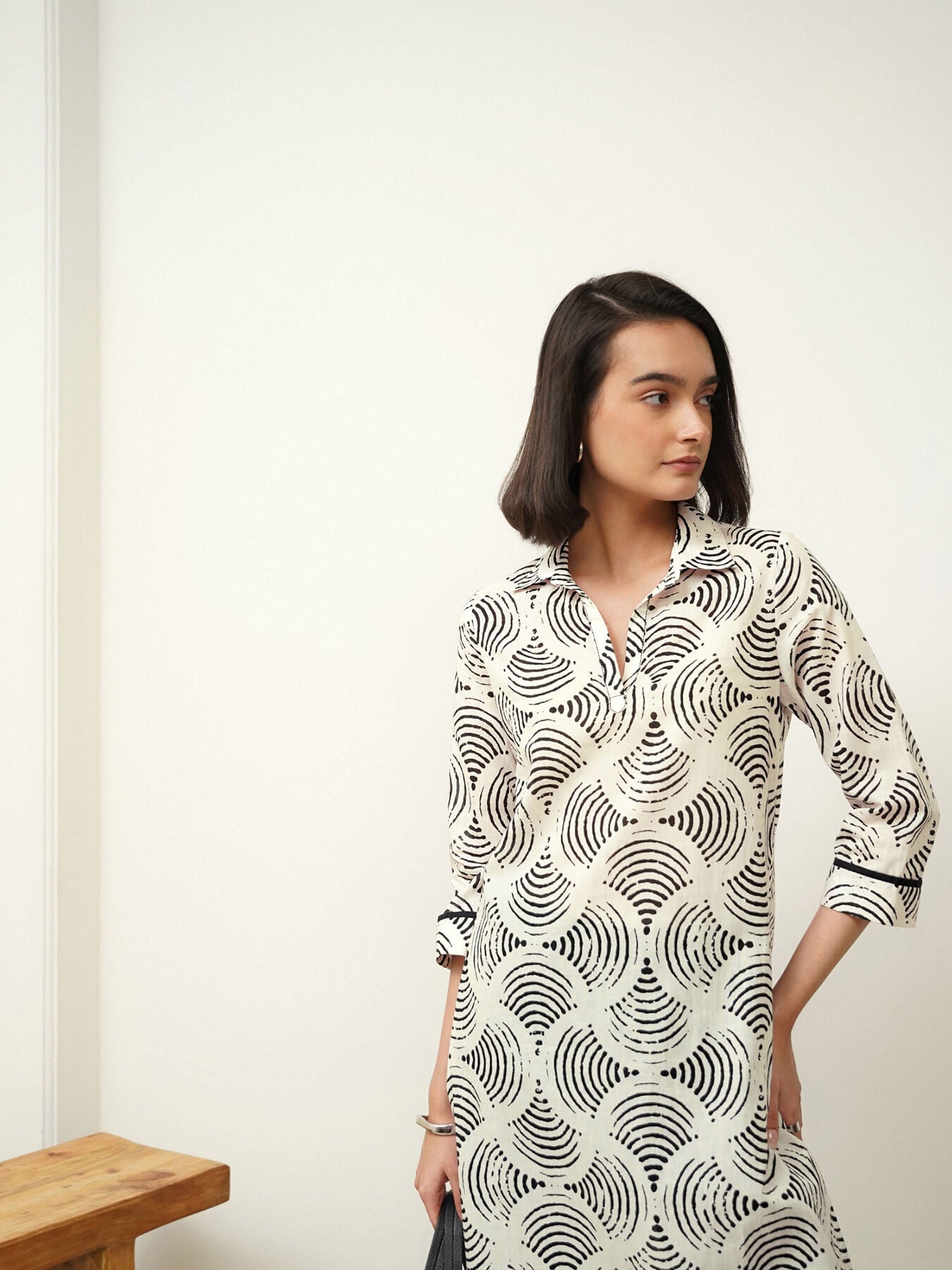 Cotton Geometric Shirt Collar Kurta Set - Off White