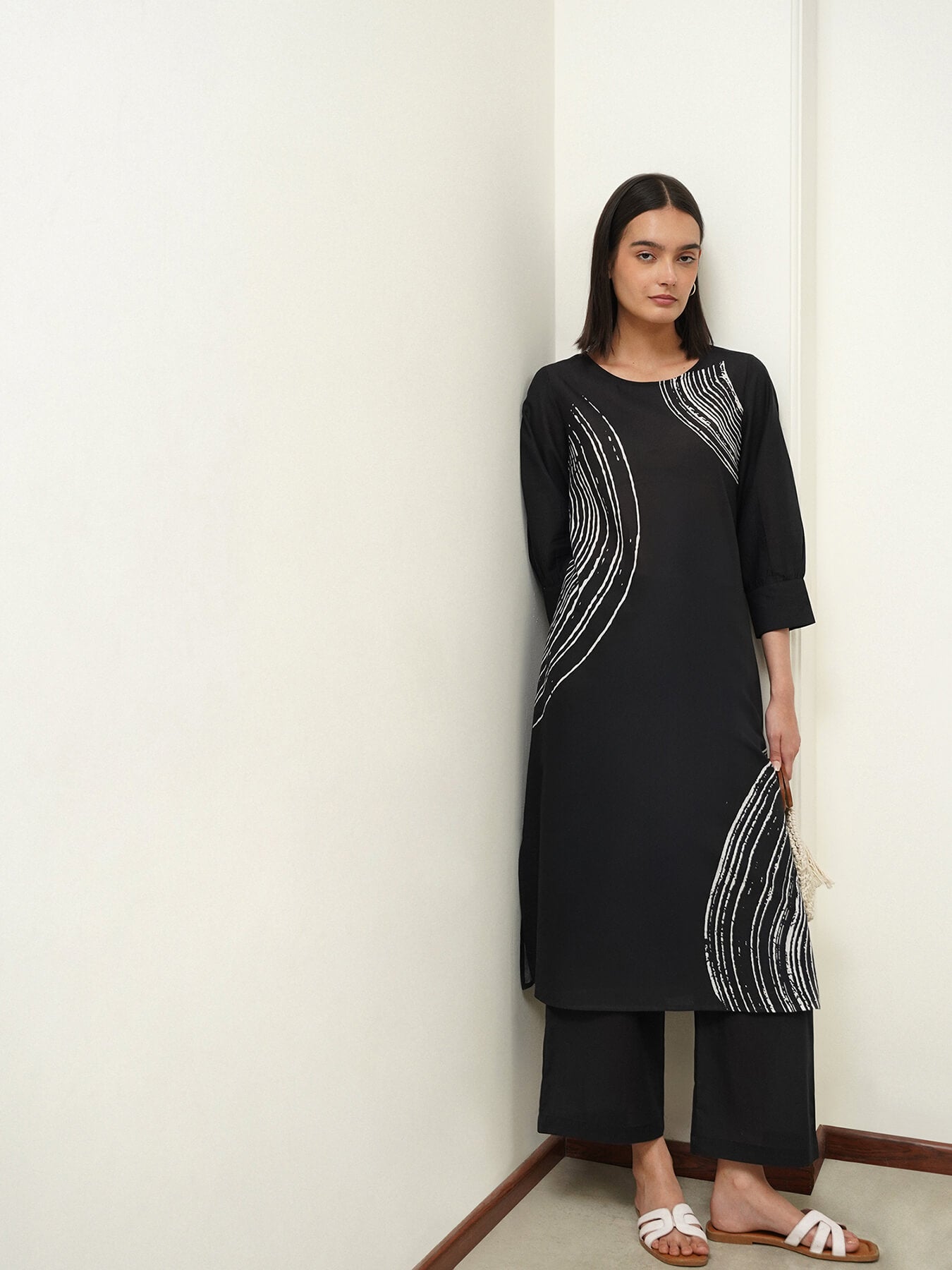 Cotton Abstract Straight Kurta Set - Black