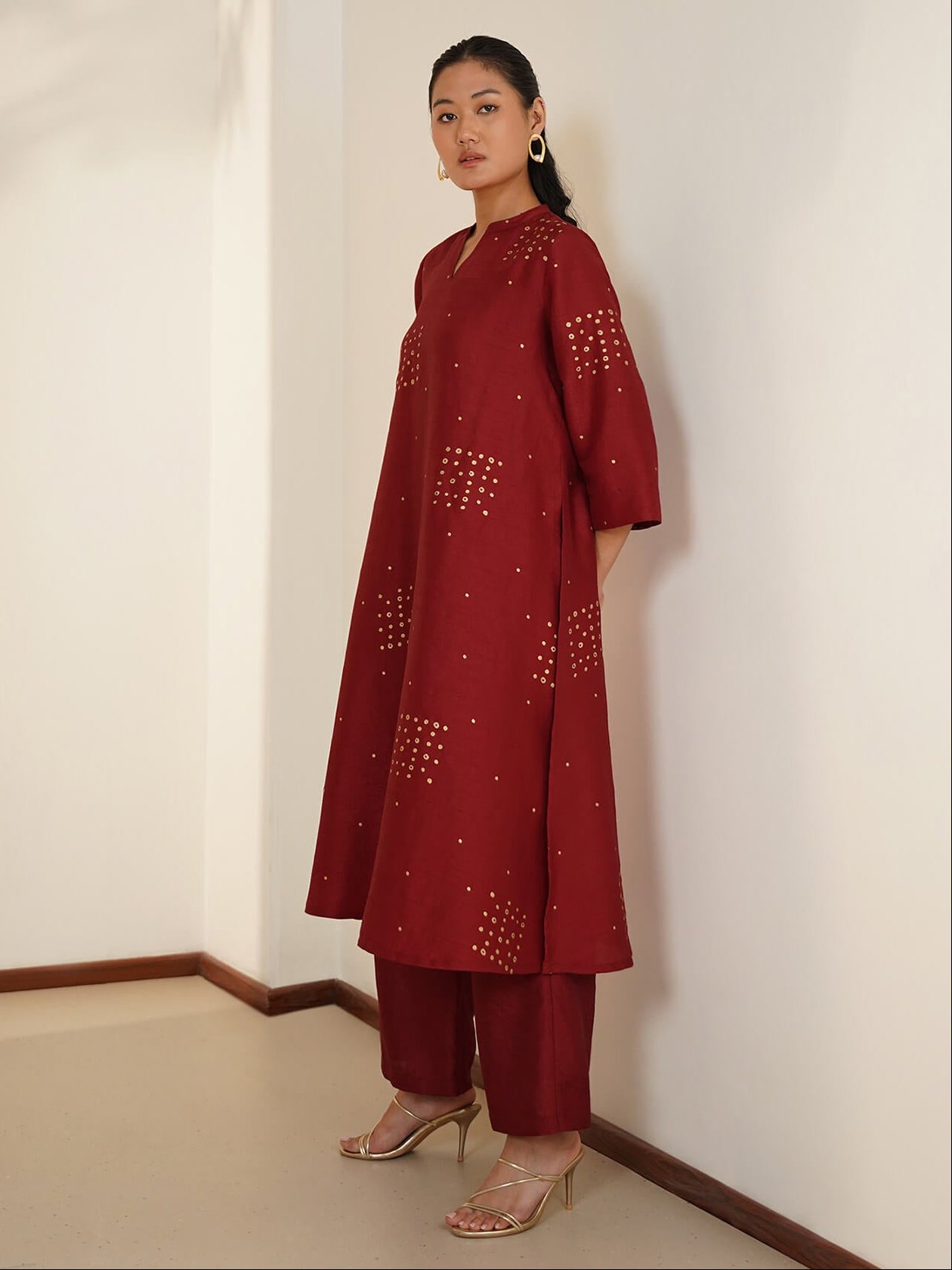 Silk Blend Geometric Kurta Set - Red