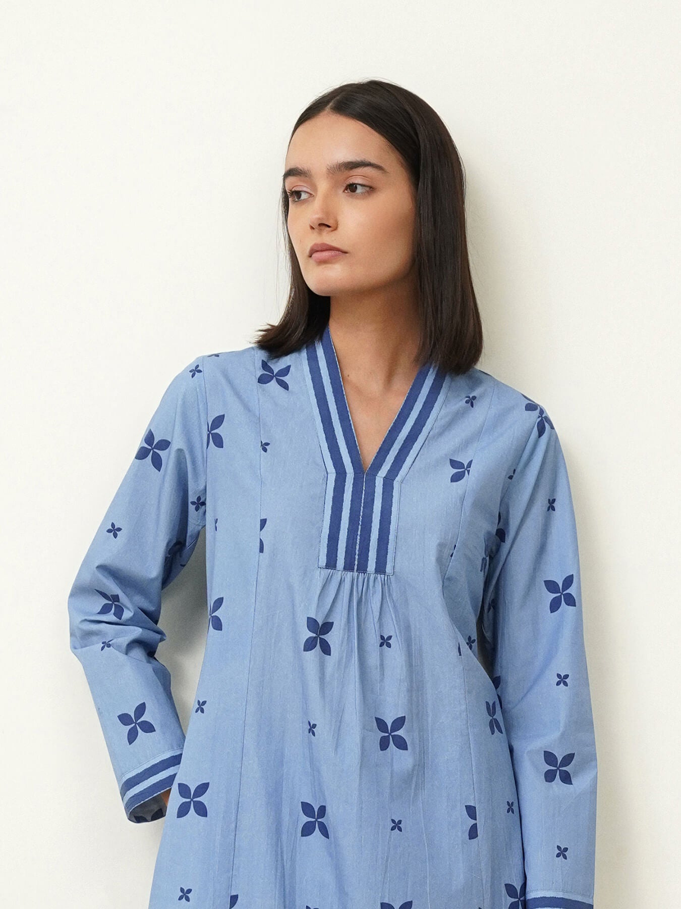 Cotton Geometric V-Neck Kurta Set - Blue