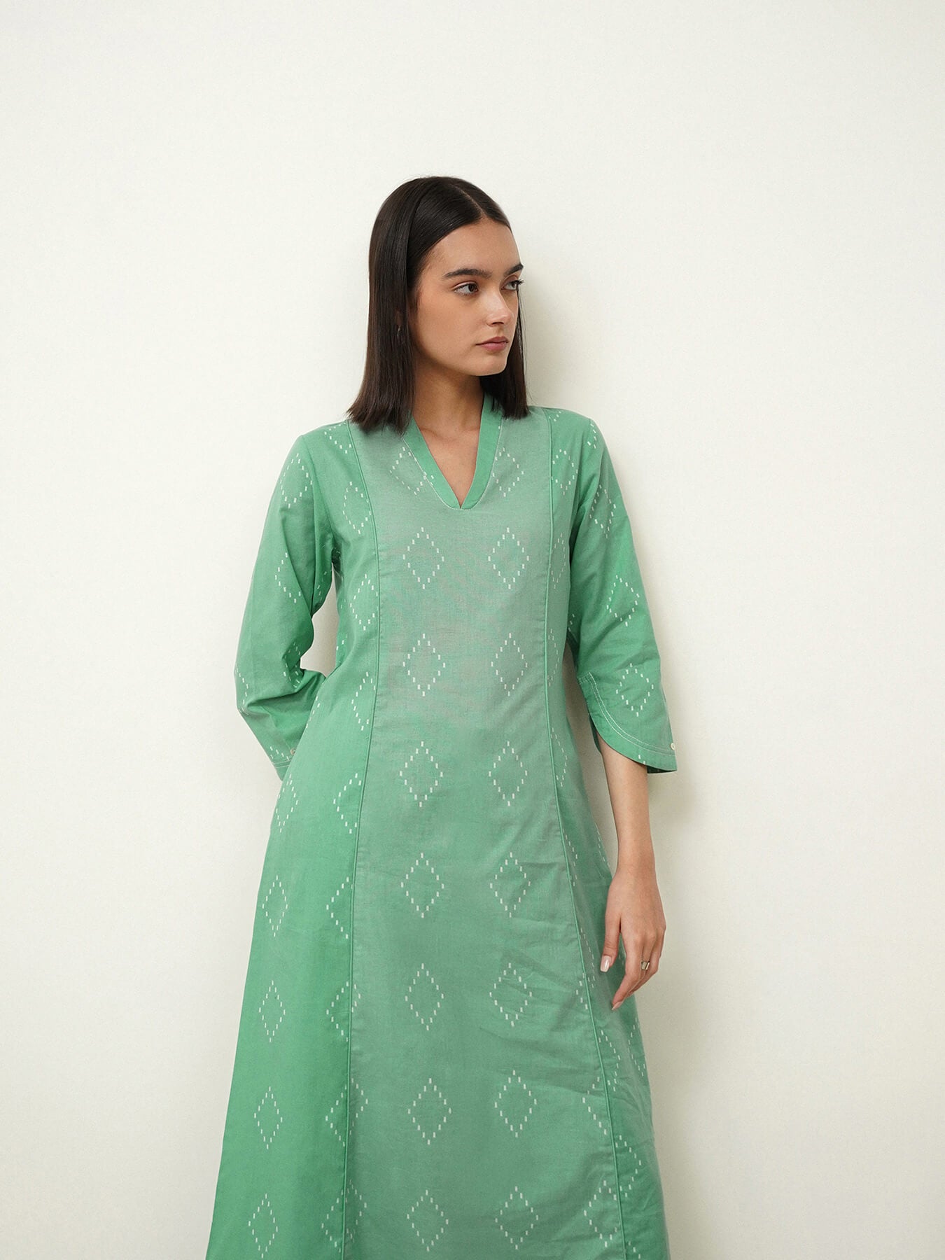 Cotton Ikat V-Neck Kurta Set - Green