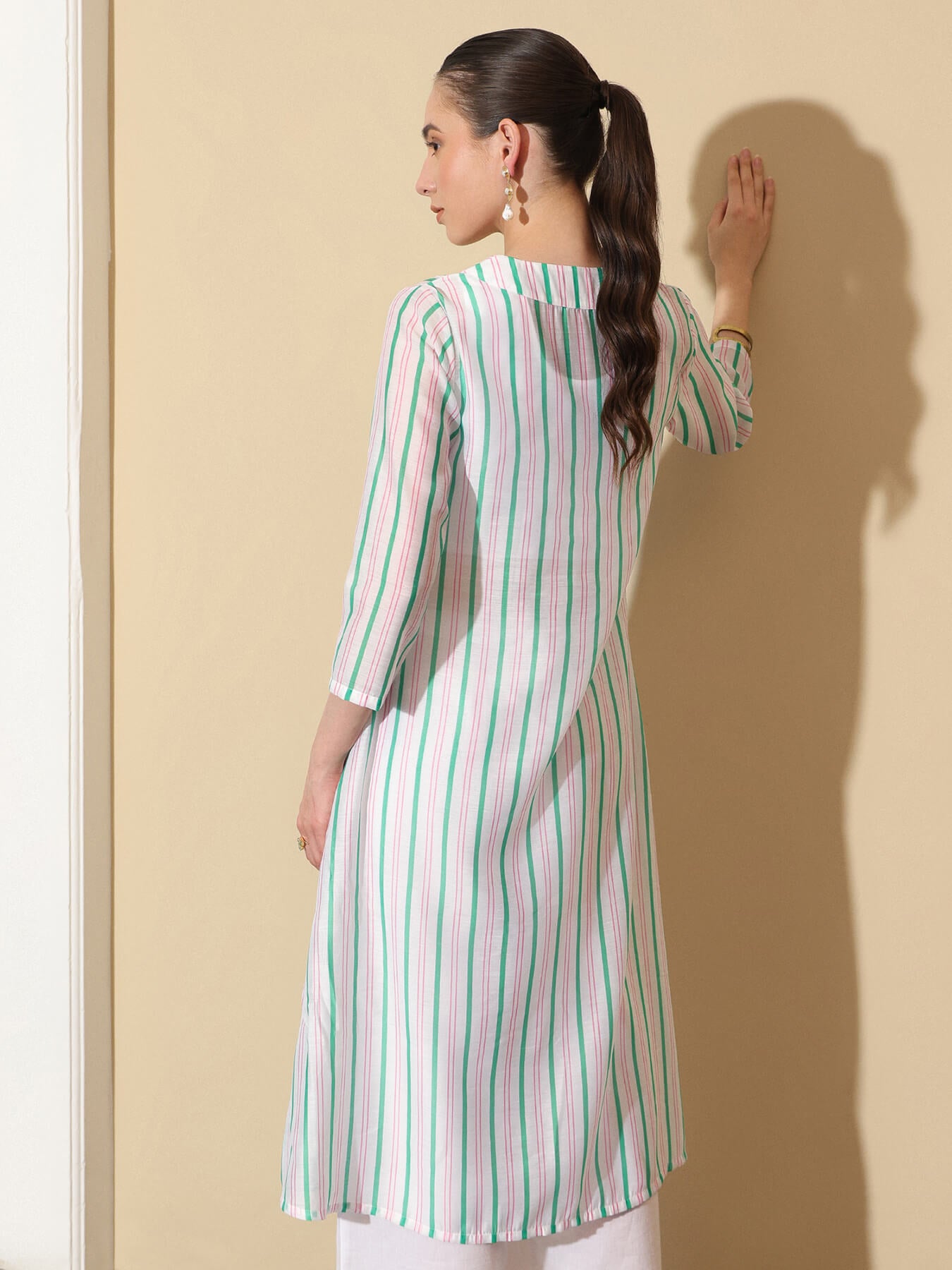 Chanderi Striped V-Neck Kurta Set - White