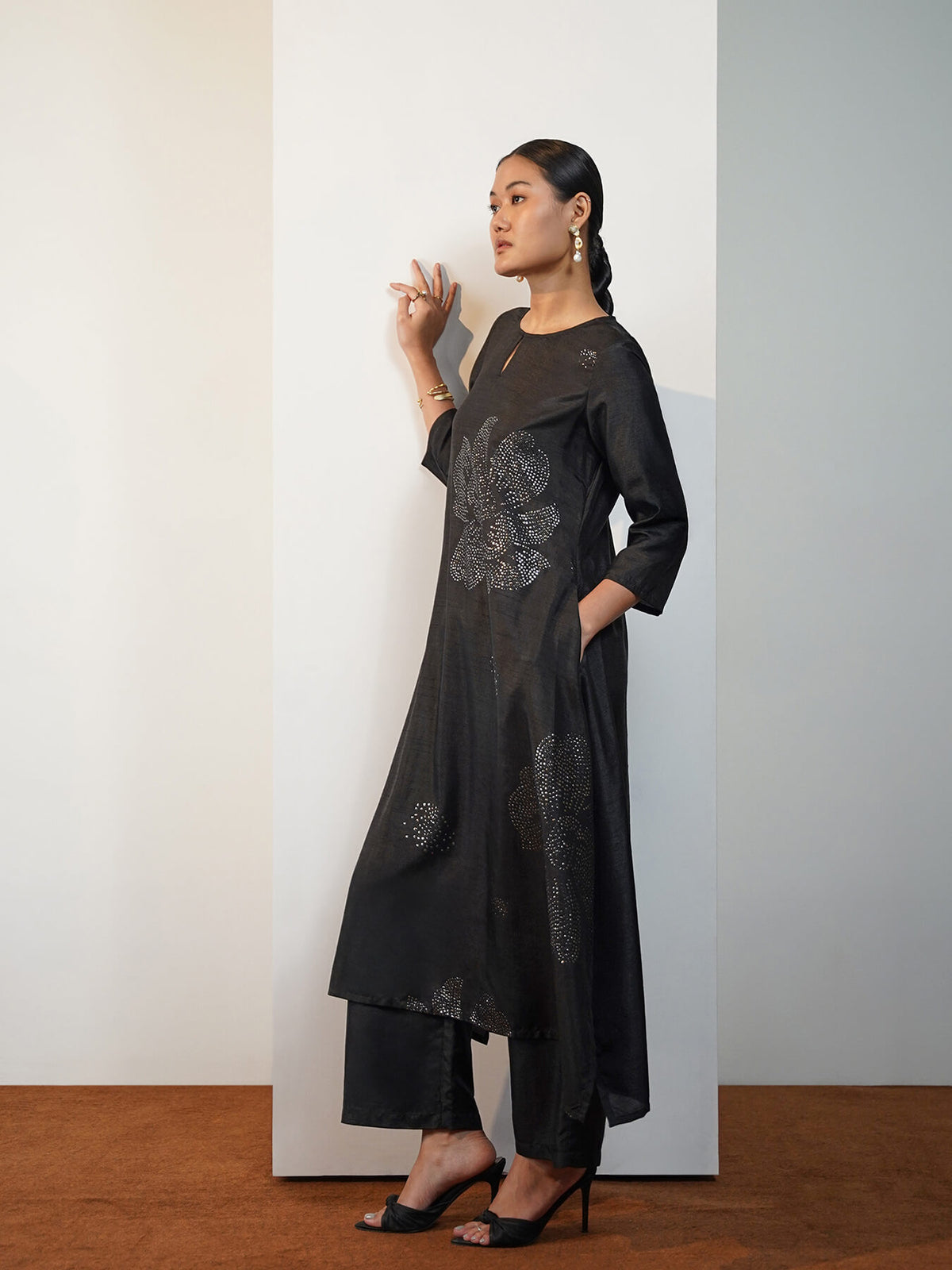 Silk Blend Placement Embroidered Floral Kurta Set - Black