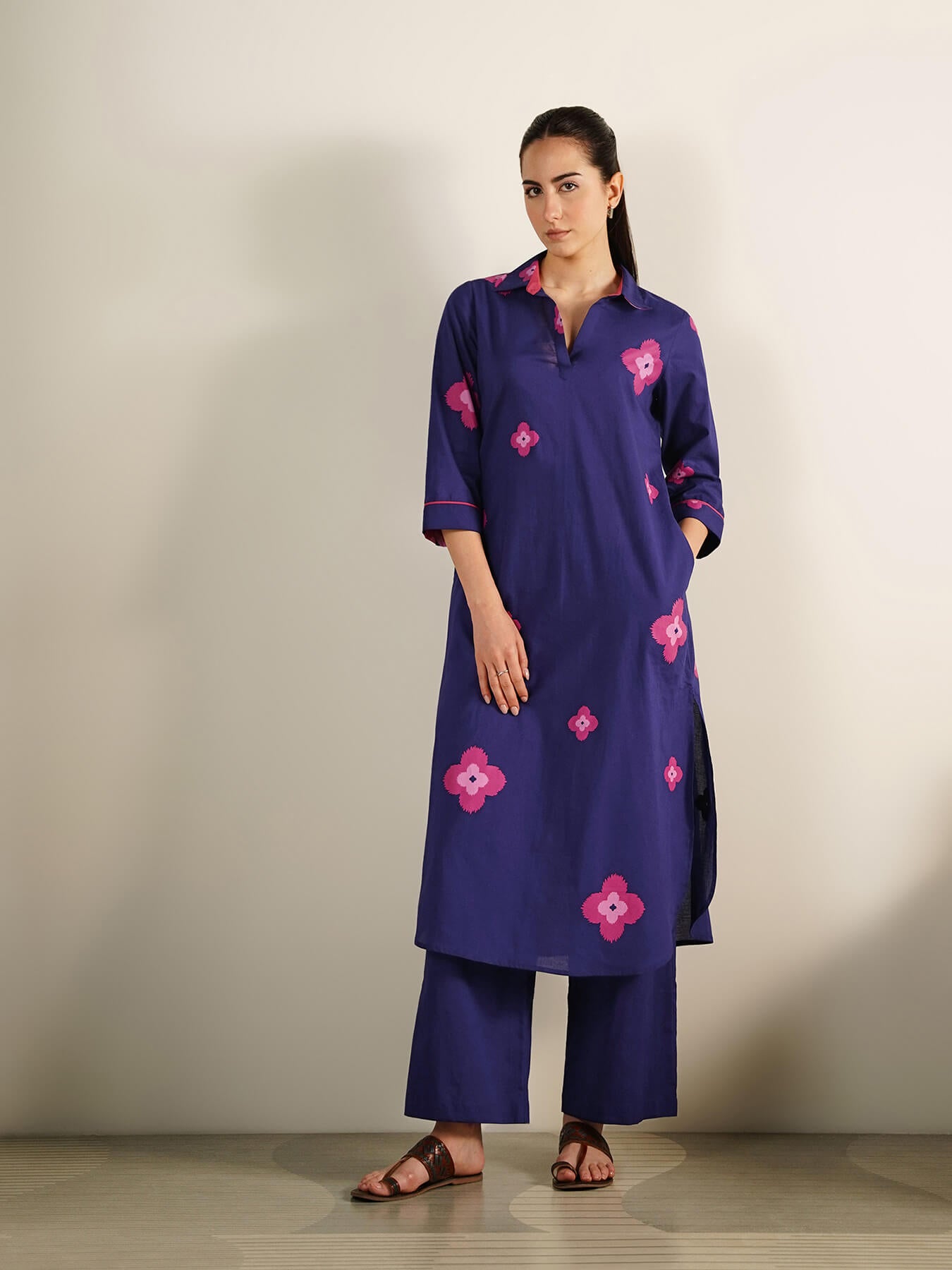 Cotton Ethnic Motif Shirt Collar Kurta Set - Purple
