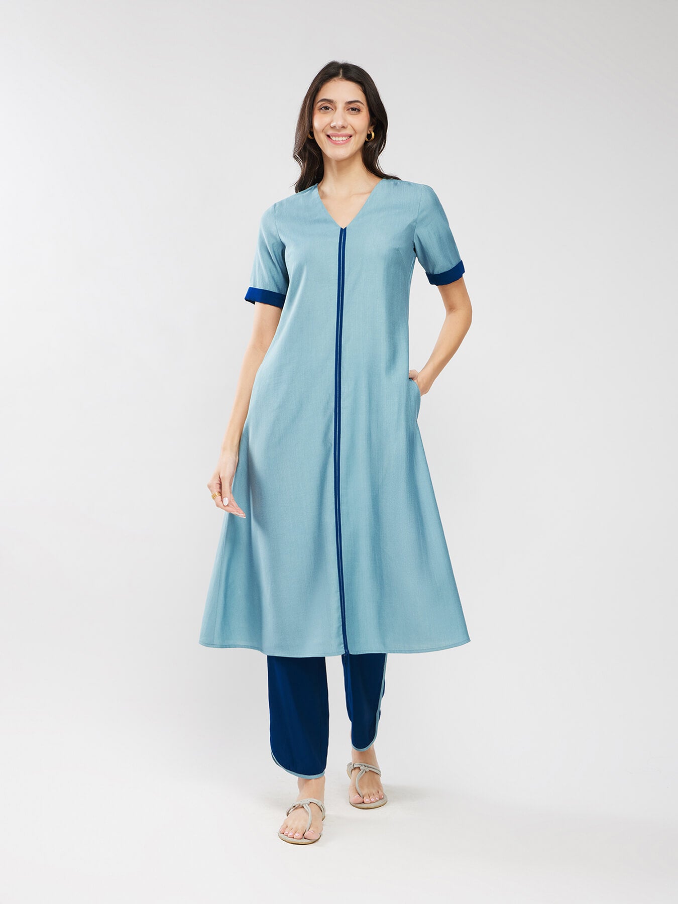 Silk Blend Colourblock Kurta Set - Blue & Teal