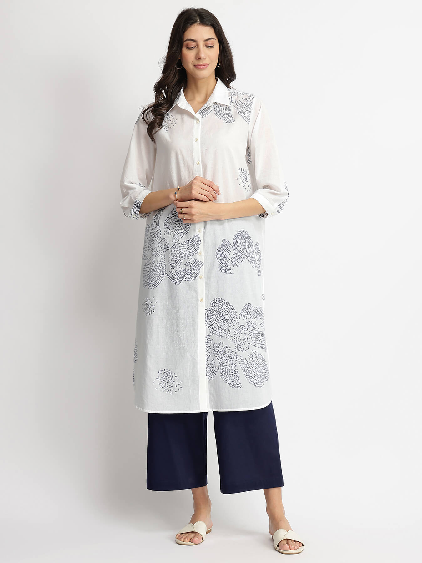 Cotton Bandhani Floral Kurta Set - White & Blue