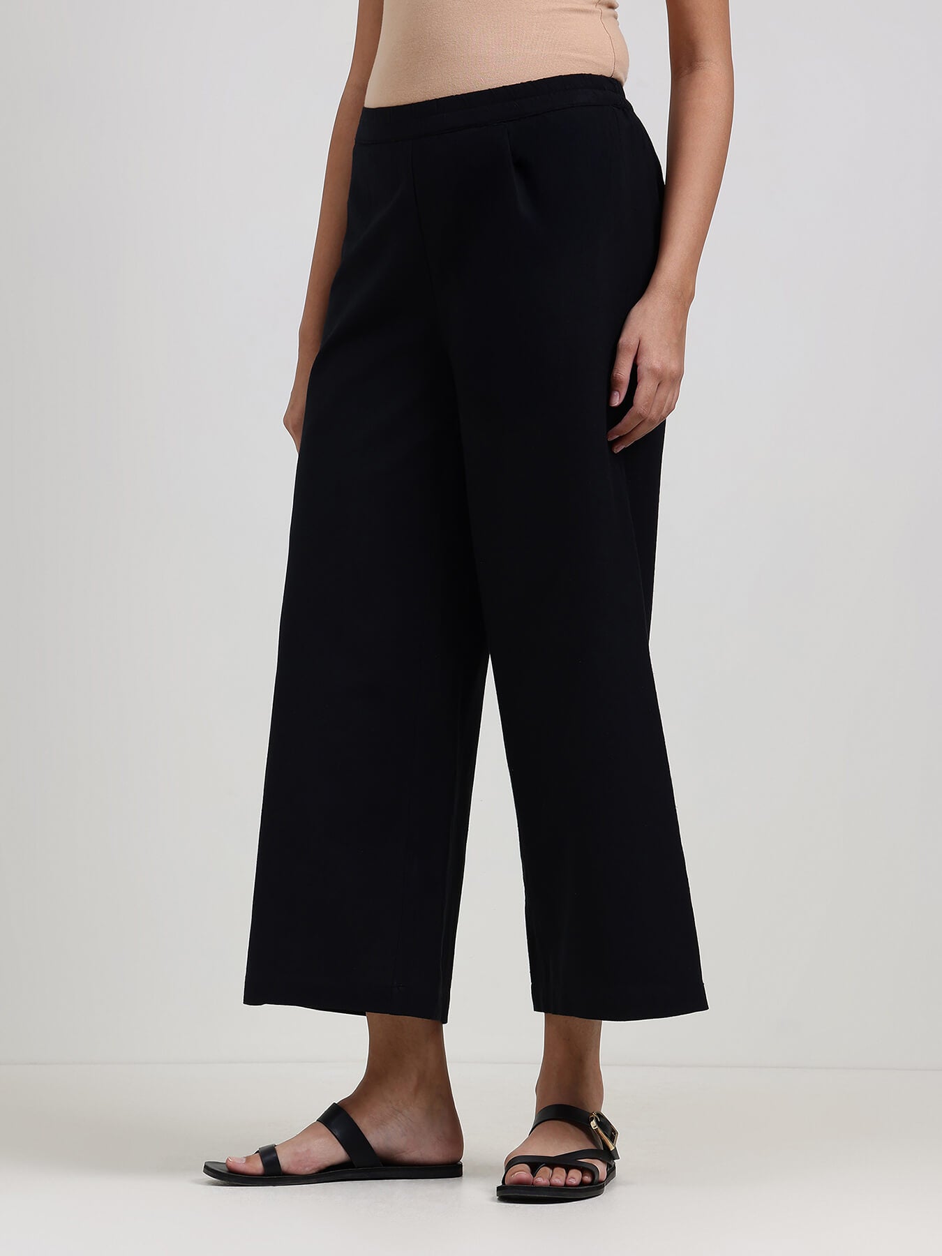 Linen Blend Solid Flared Culottes - Black