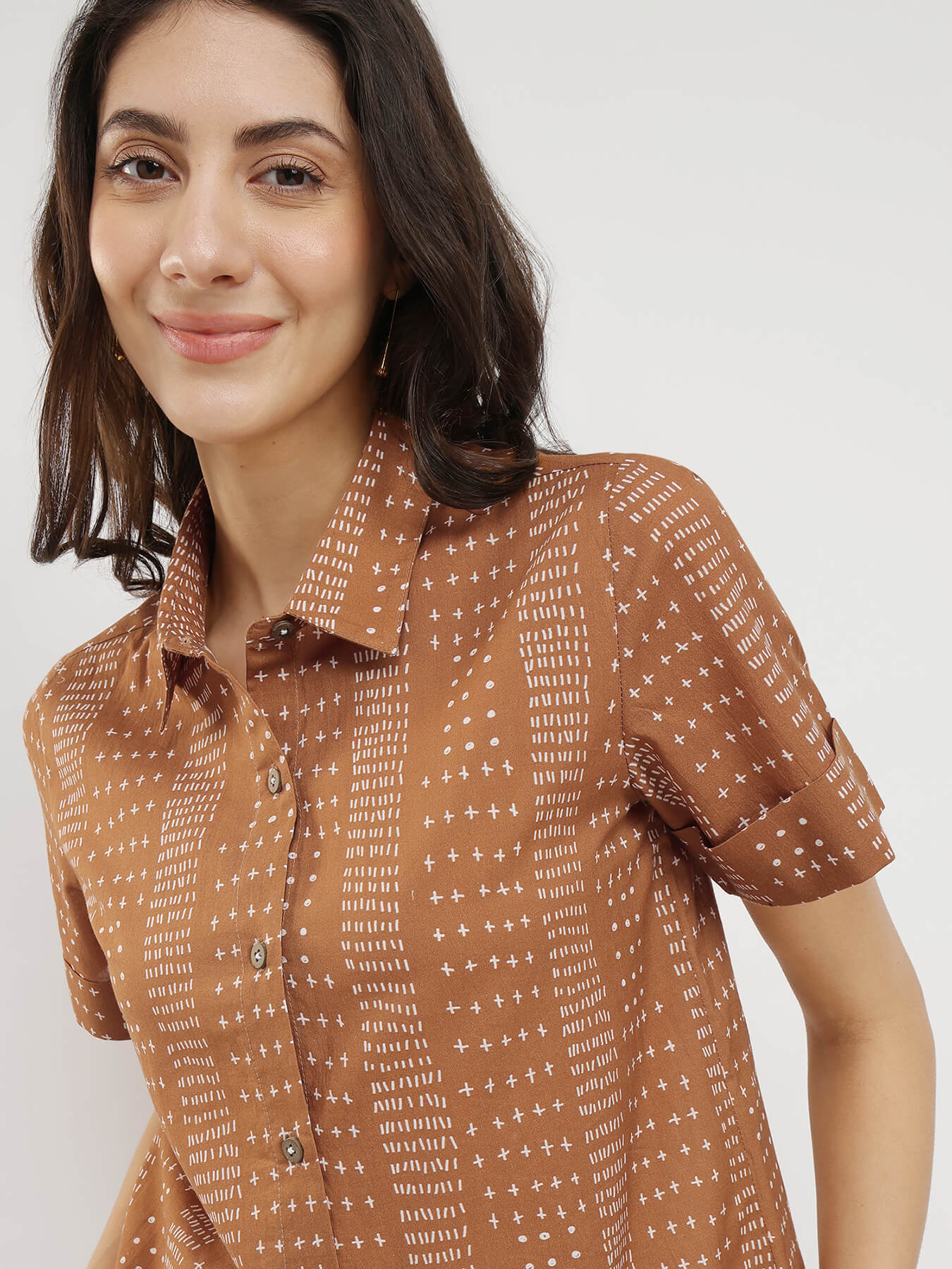Cotton Geometric Print Shirt - Tan