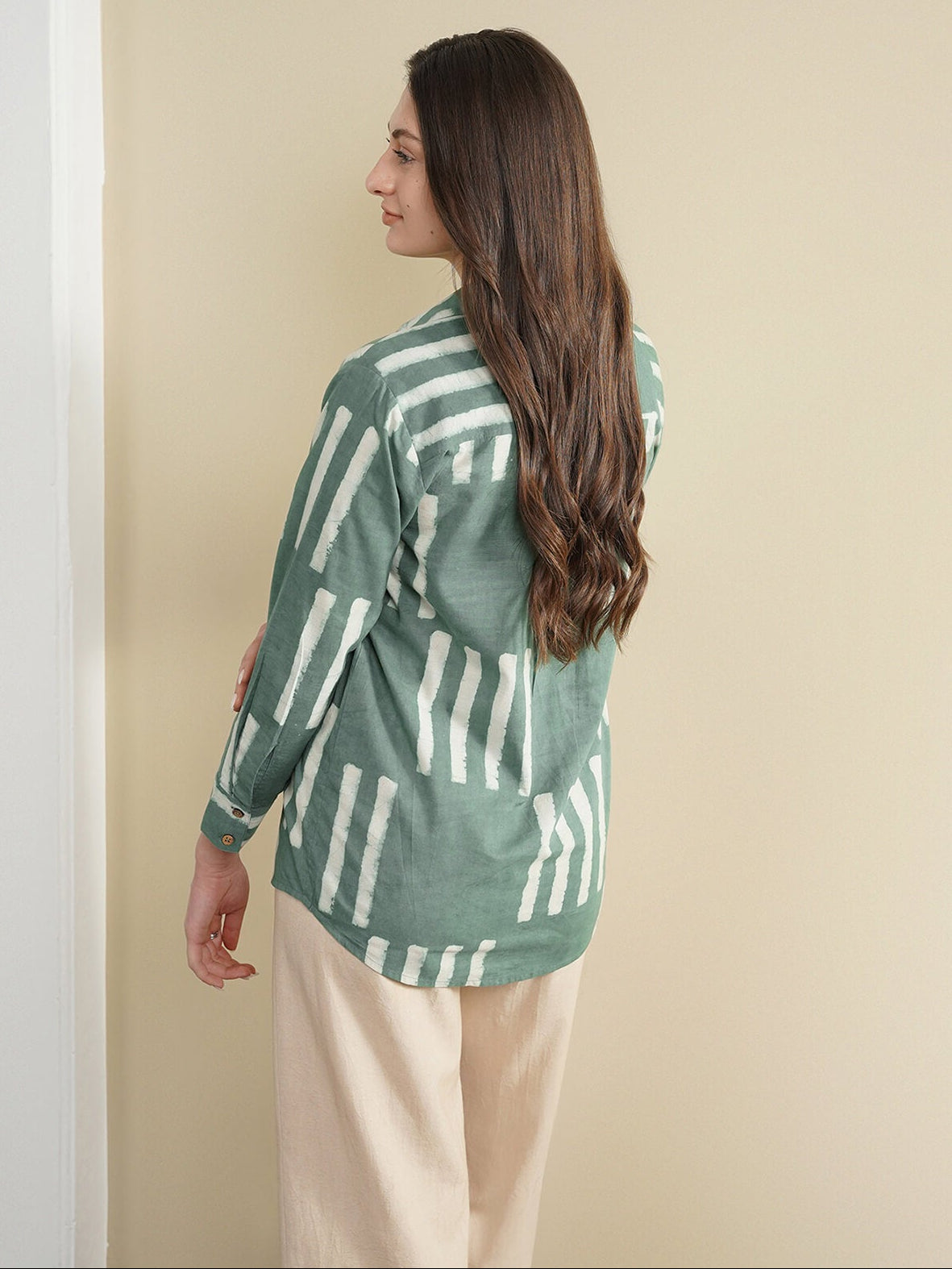 Cotton Dabu Geometric Regular Shirt - Green