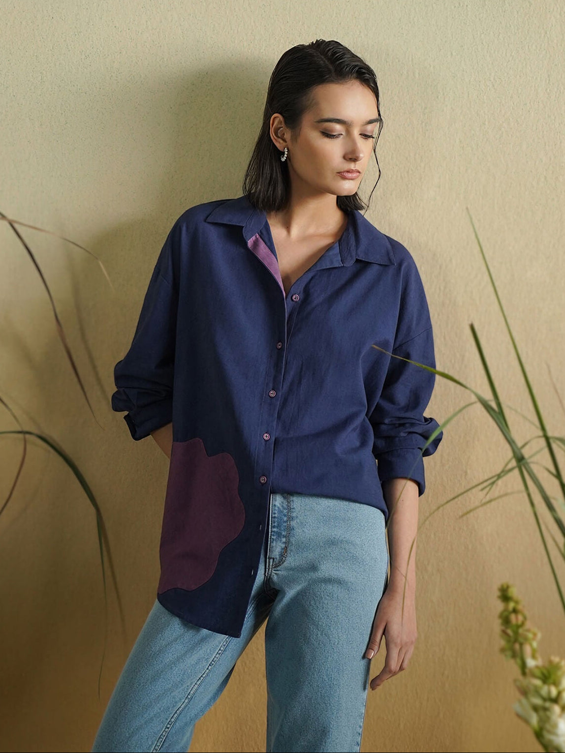 Linen Blend Solid Regular Shirt - Navy Blue