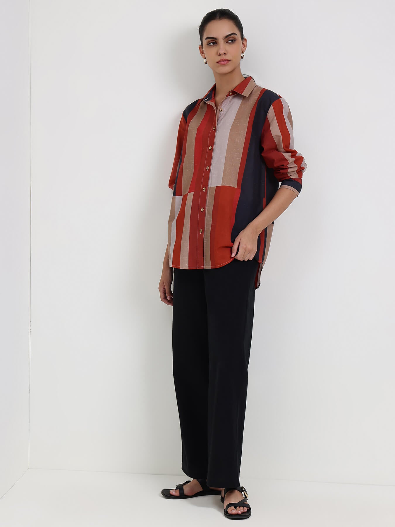 Linen Blend Solid Straight Trouser - Black