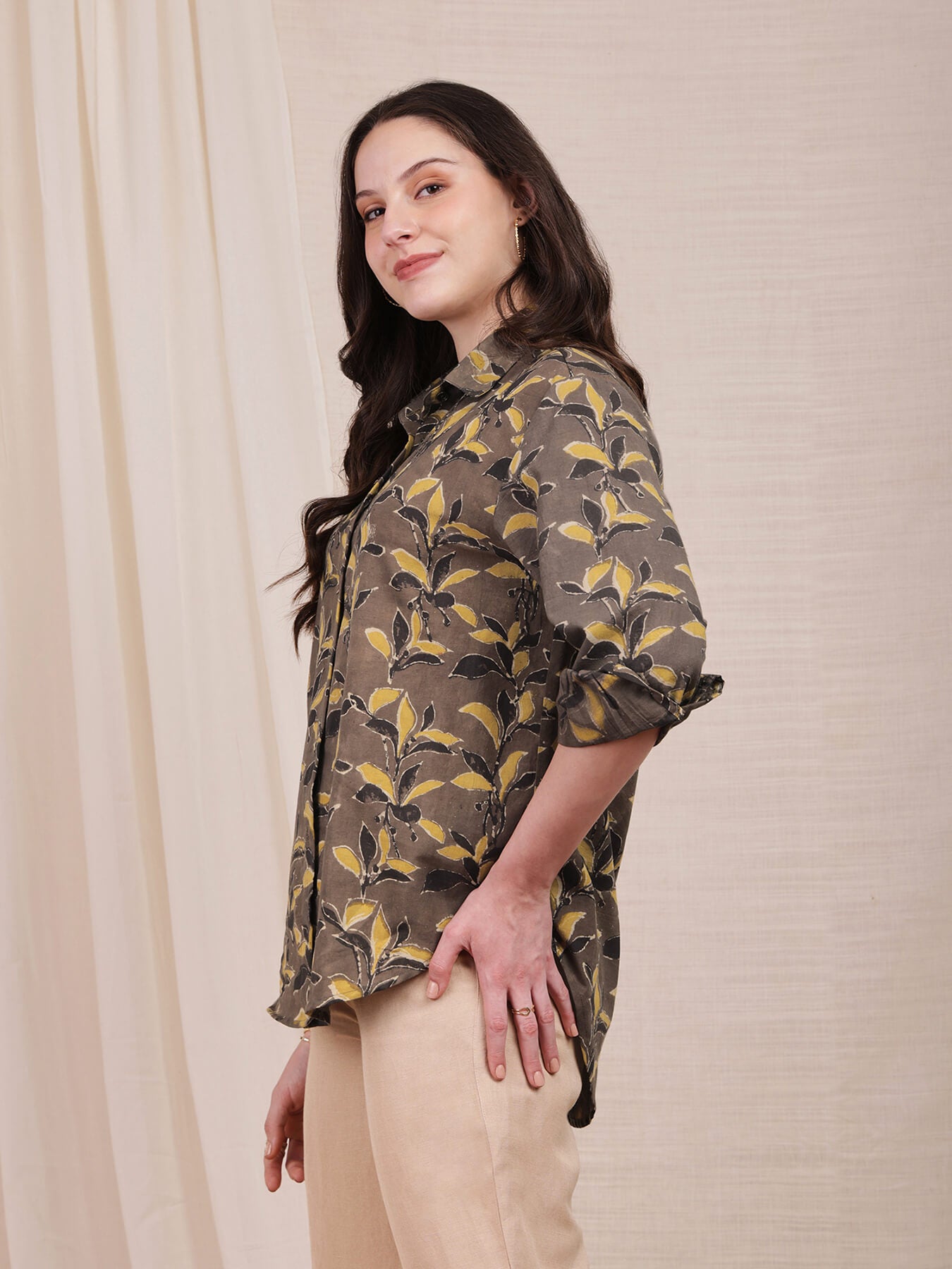 Cotton Dabu Floral Shirt - Brown