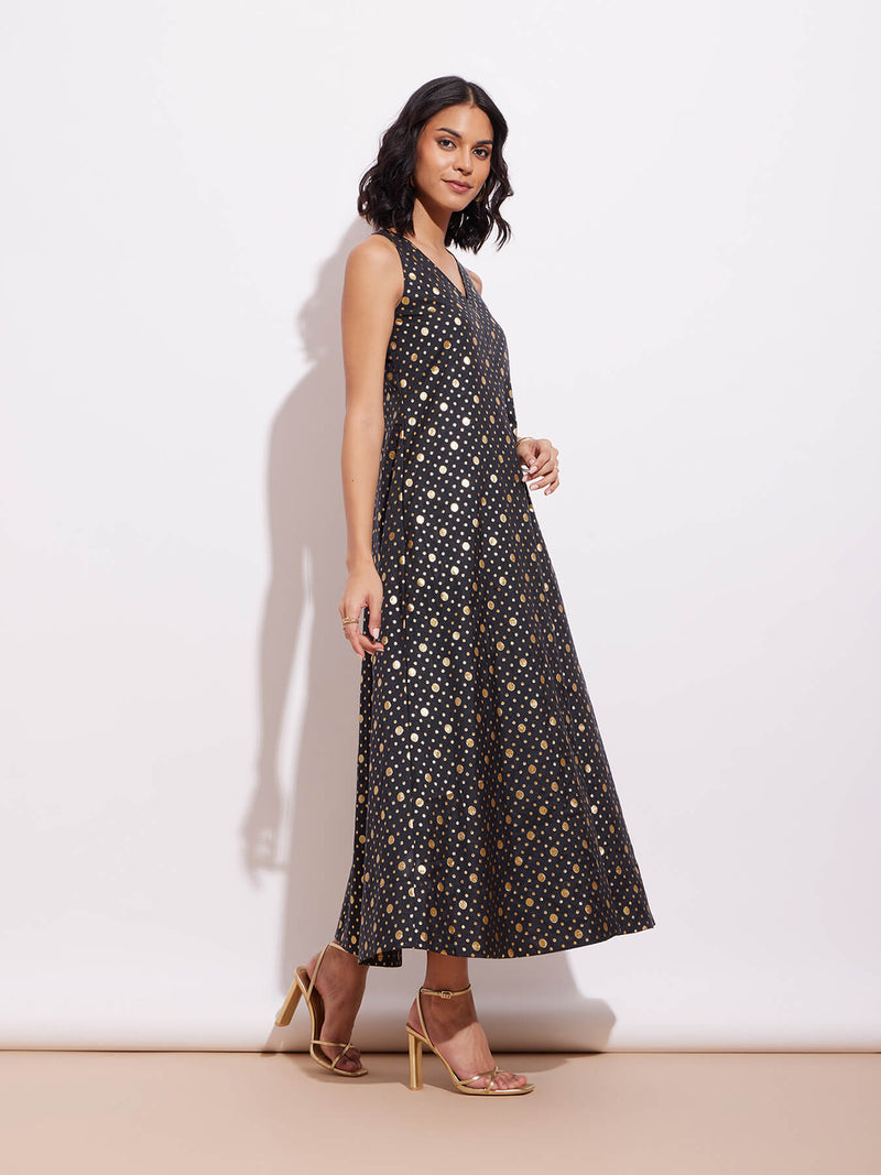 Viscose Silk Brocade Maxi Dress - Black & Gold