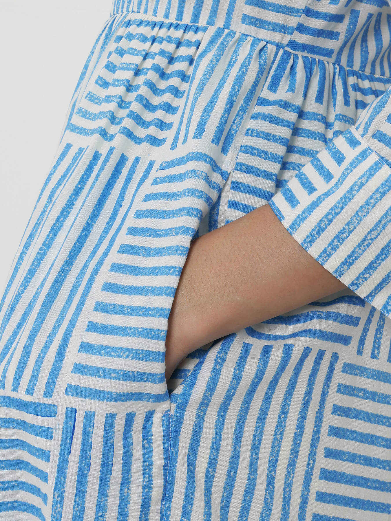 Cotton Geometric Shirt Collar Dress - Off White & Blue