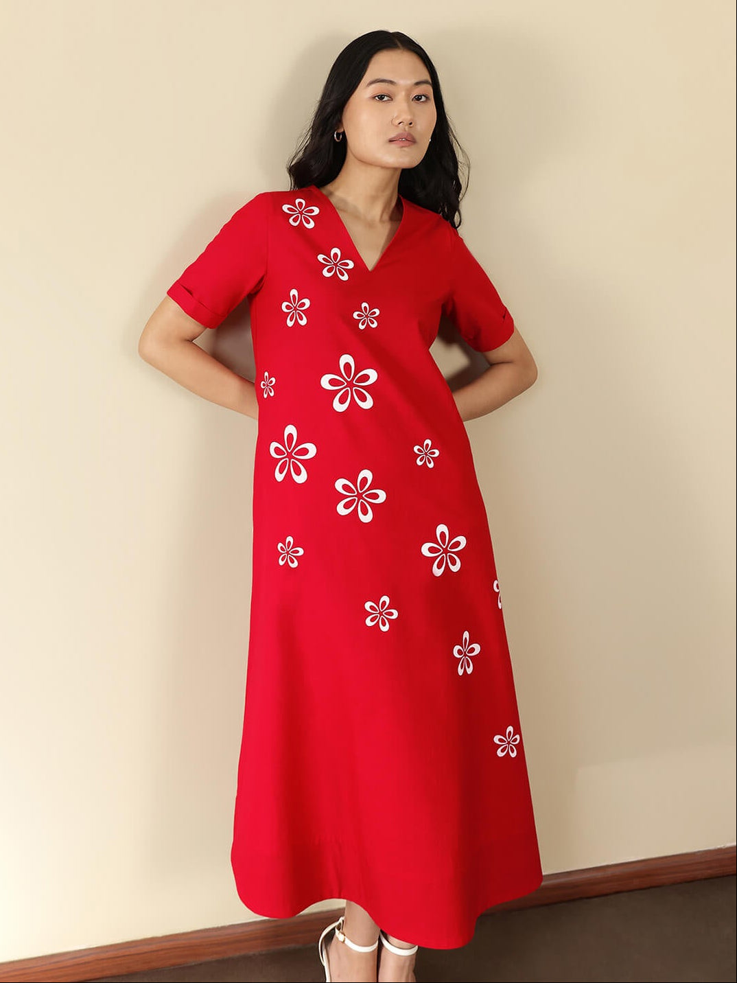 Cotton Floral V-Neck Midi Dress - Red