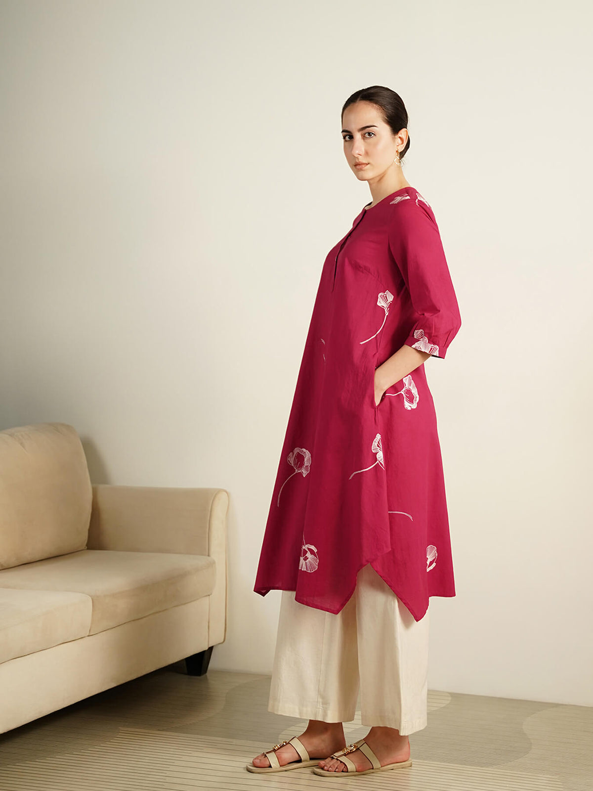 Cotton Floral Mandarin Collar Kurta - Red