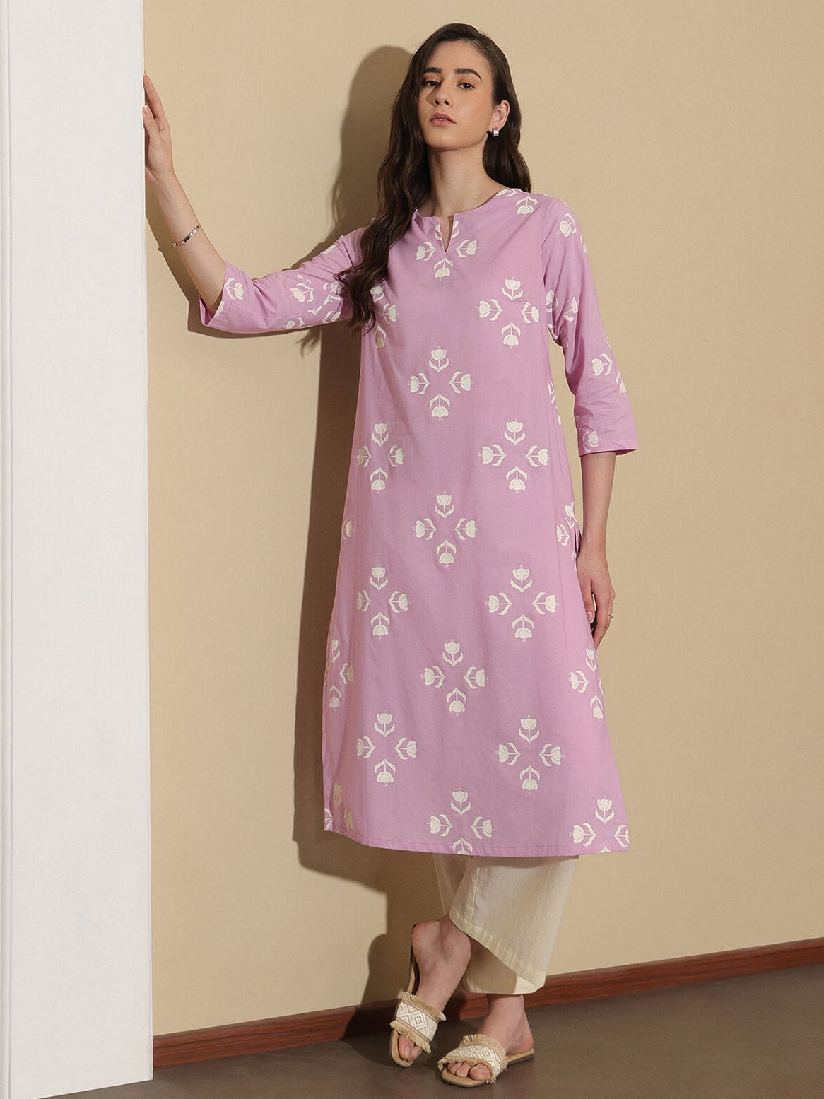 Cotton Floral Straight Kurta - White & Lavender