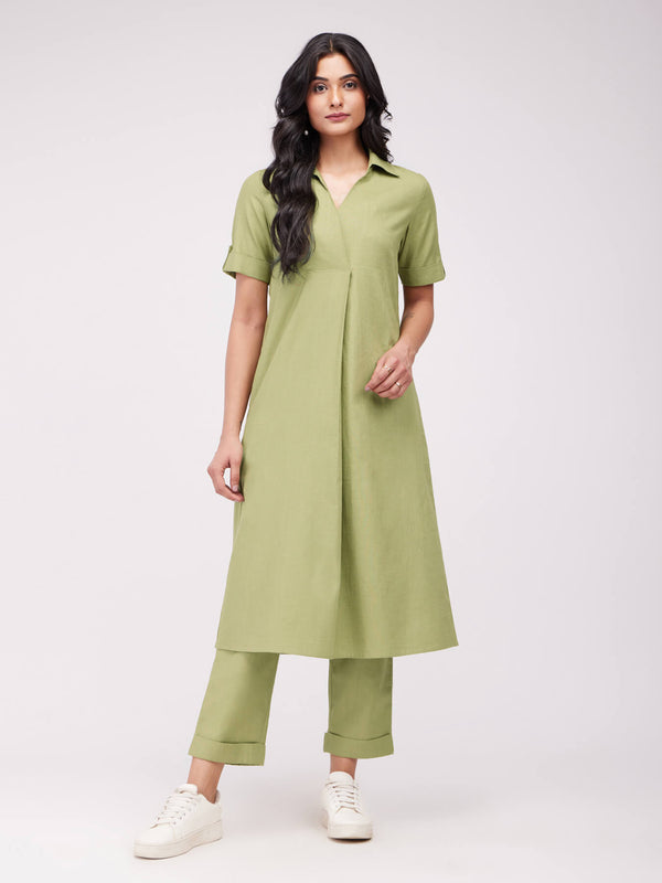 Cotton Solid Pleated Kurta - Green