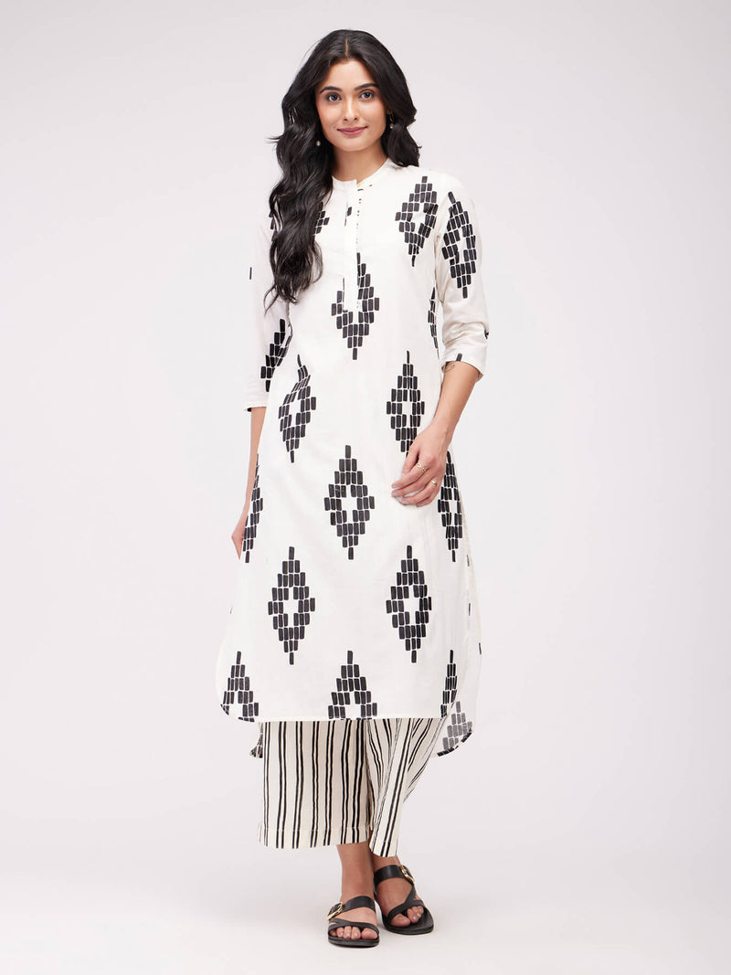 Cotton Geometric Print Kurta - White & Black