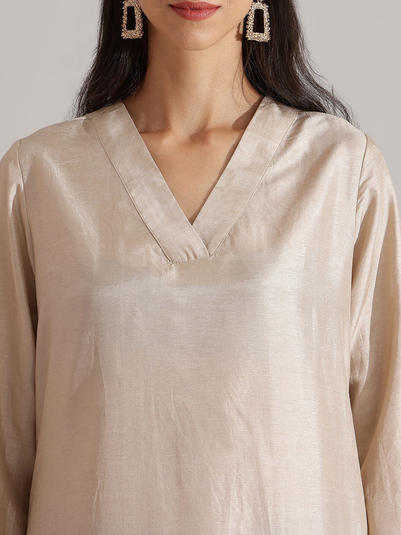 Silk Blend Colourblock Kurta Set - Cream & Black