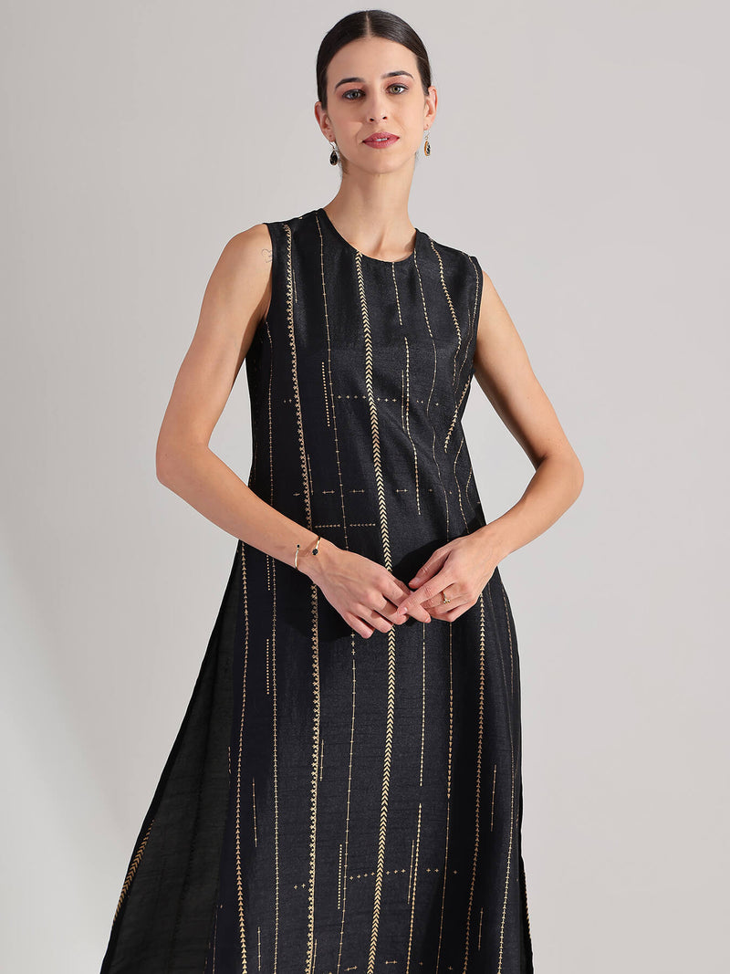 Silk Blend Geometric Print Kurta Set - Black & Gold