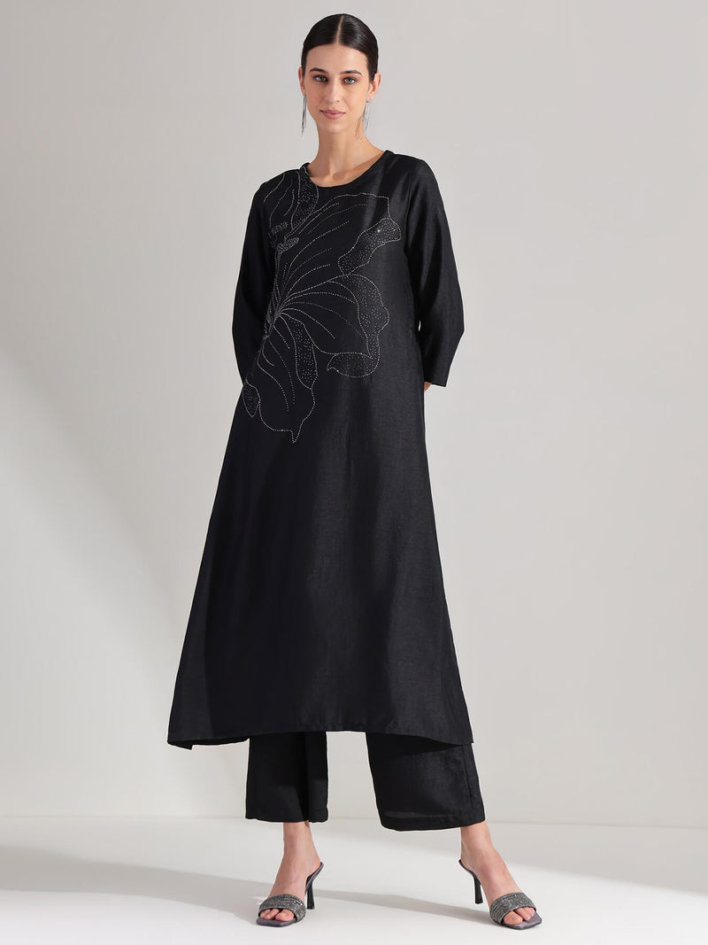 Silk Blend Floral Embellished Kurta Set - Black