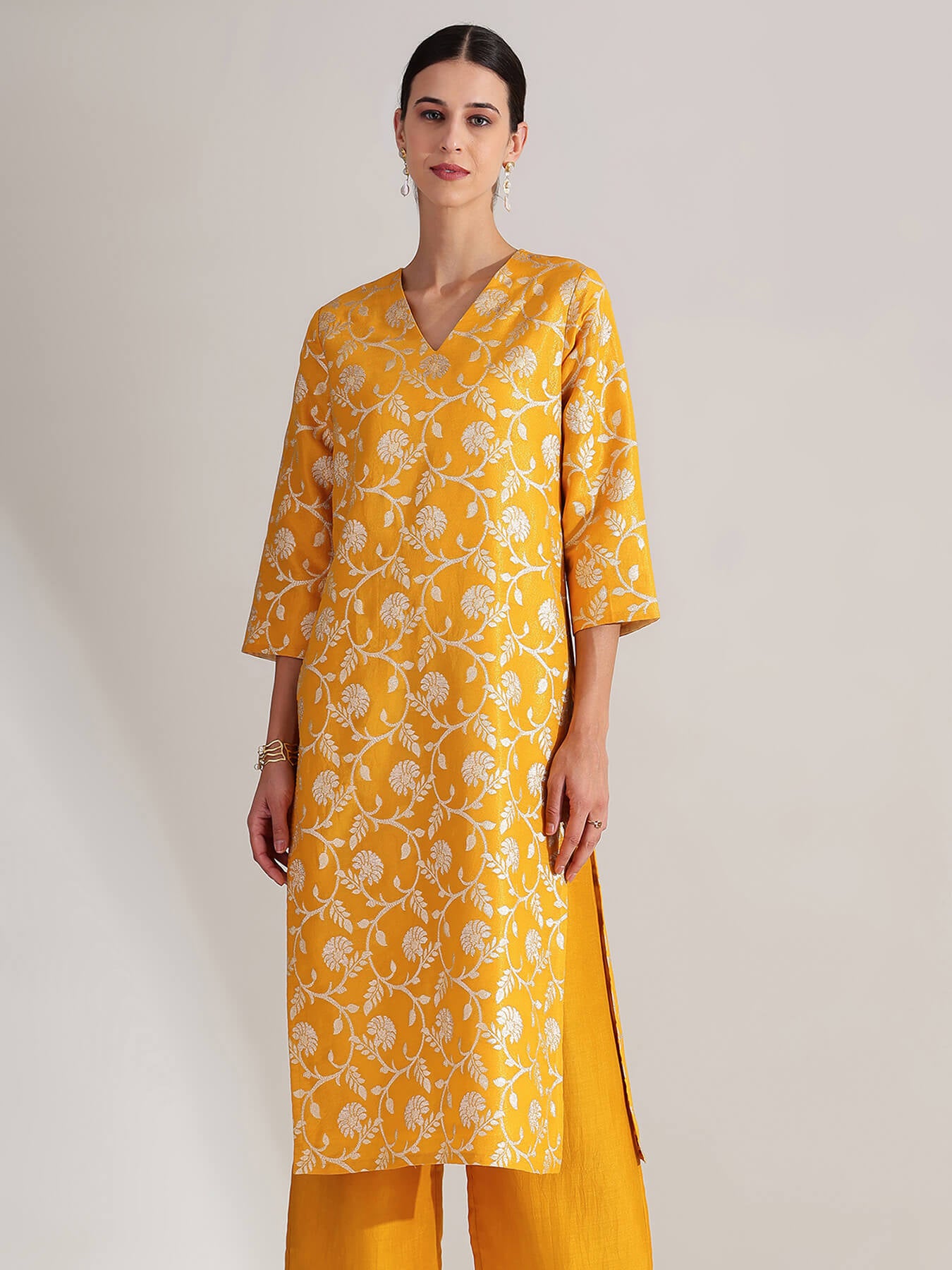 Brocade Floral Kurta Set - Yellow & Gold