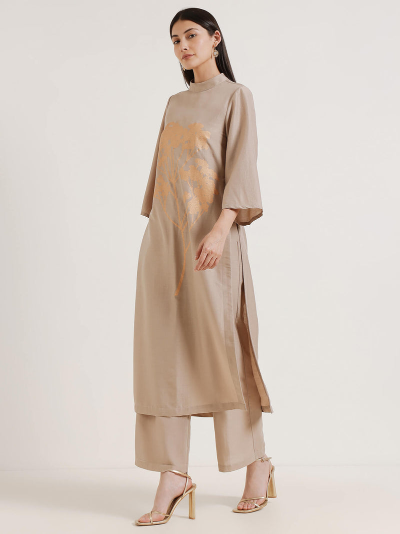 Silk Floral Statement Print Kurta Set - Beige & Gold