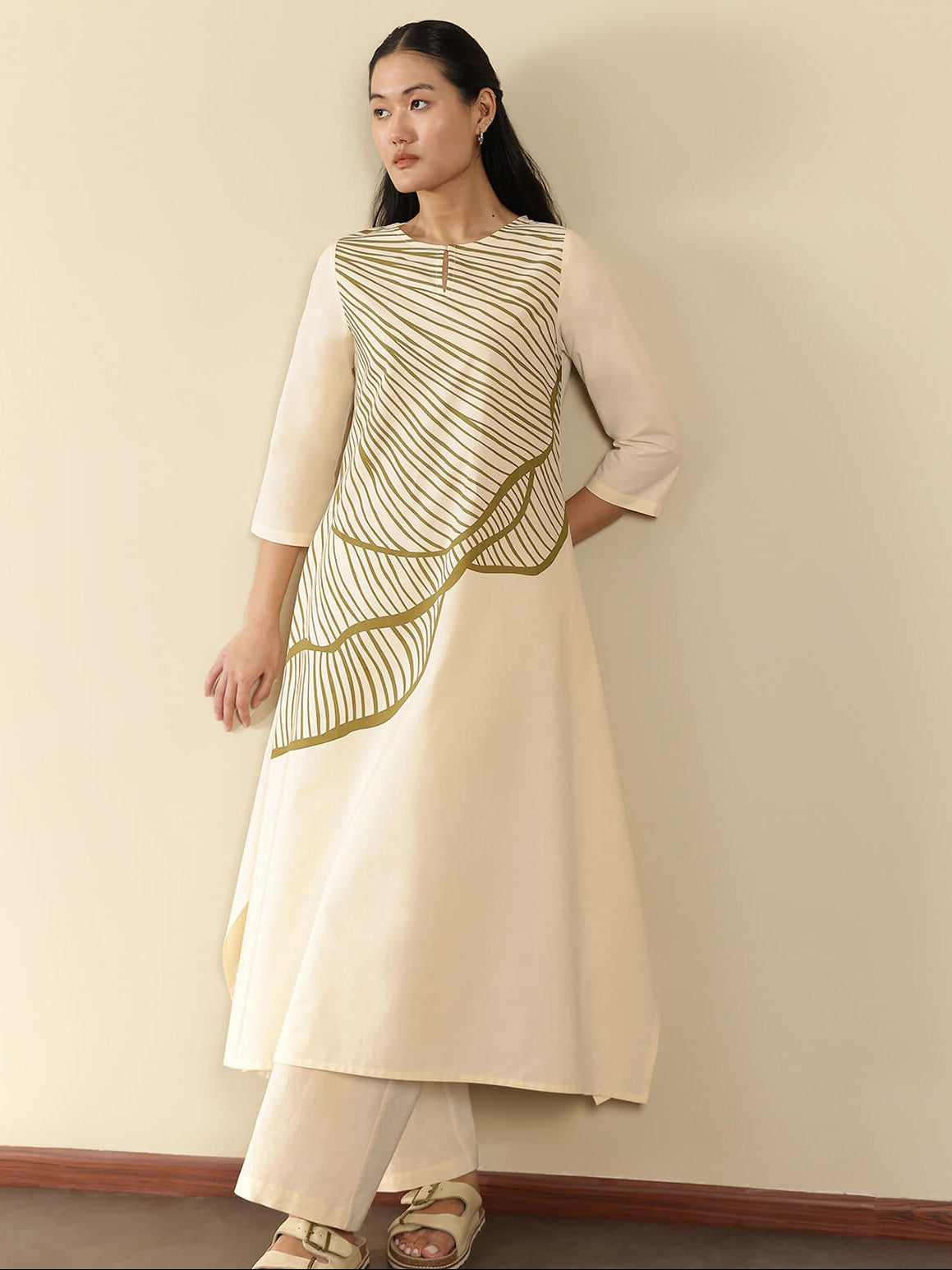 Cotton Abstract Placement Print Kurta Set - Off White