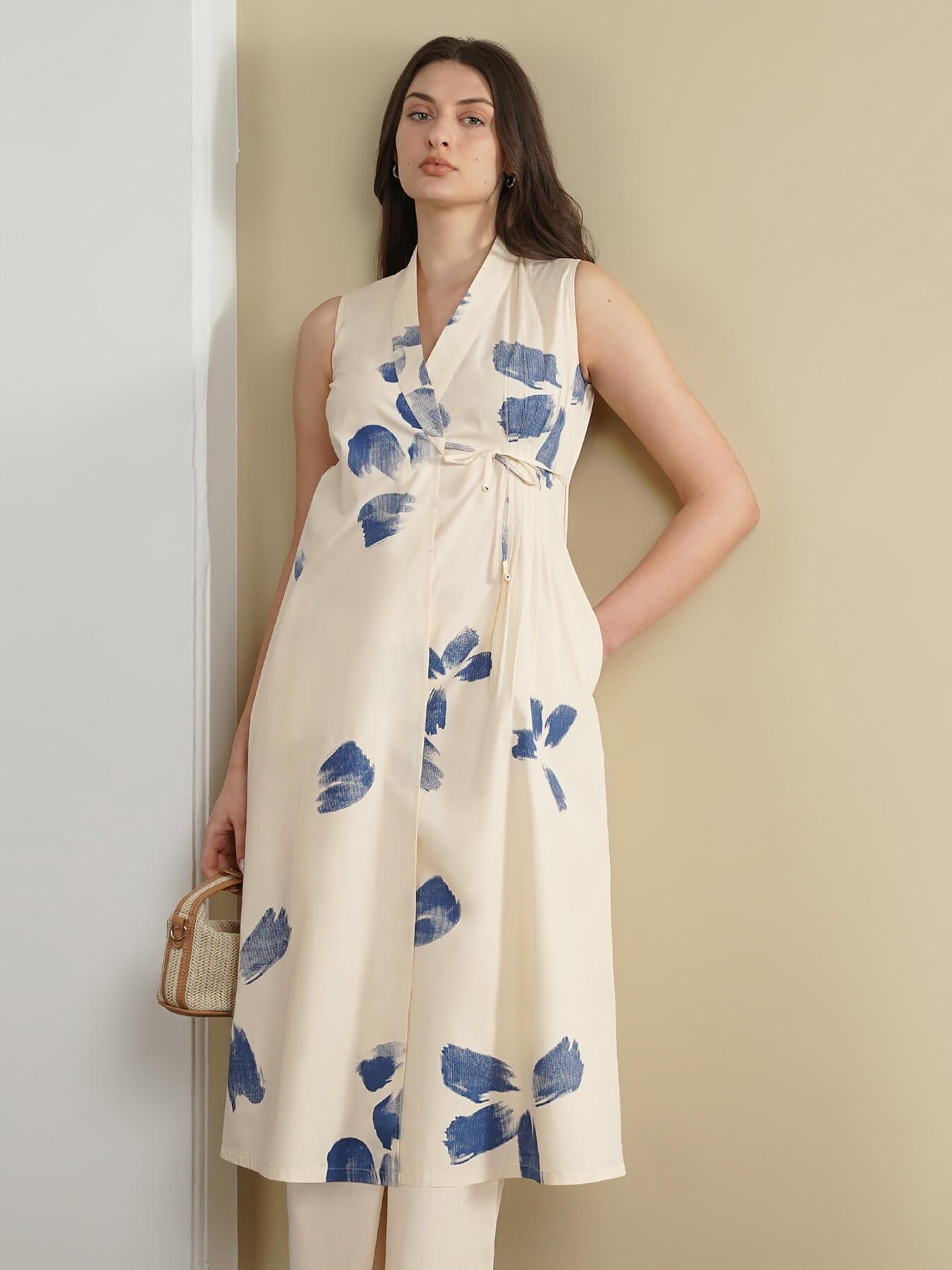 Cotton Floral A-Line Kurta Set - Off White