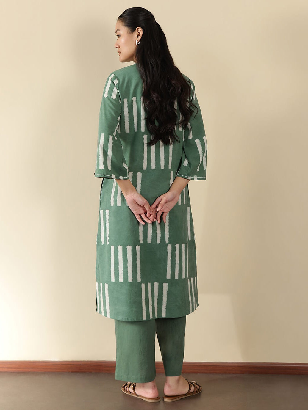 Cotton Dabu Geometric Kurta Set - Green
