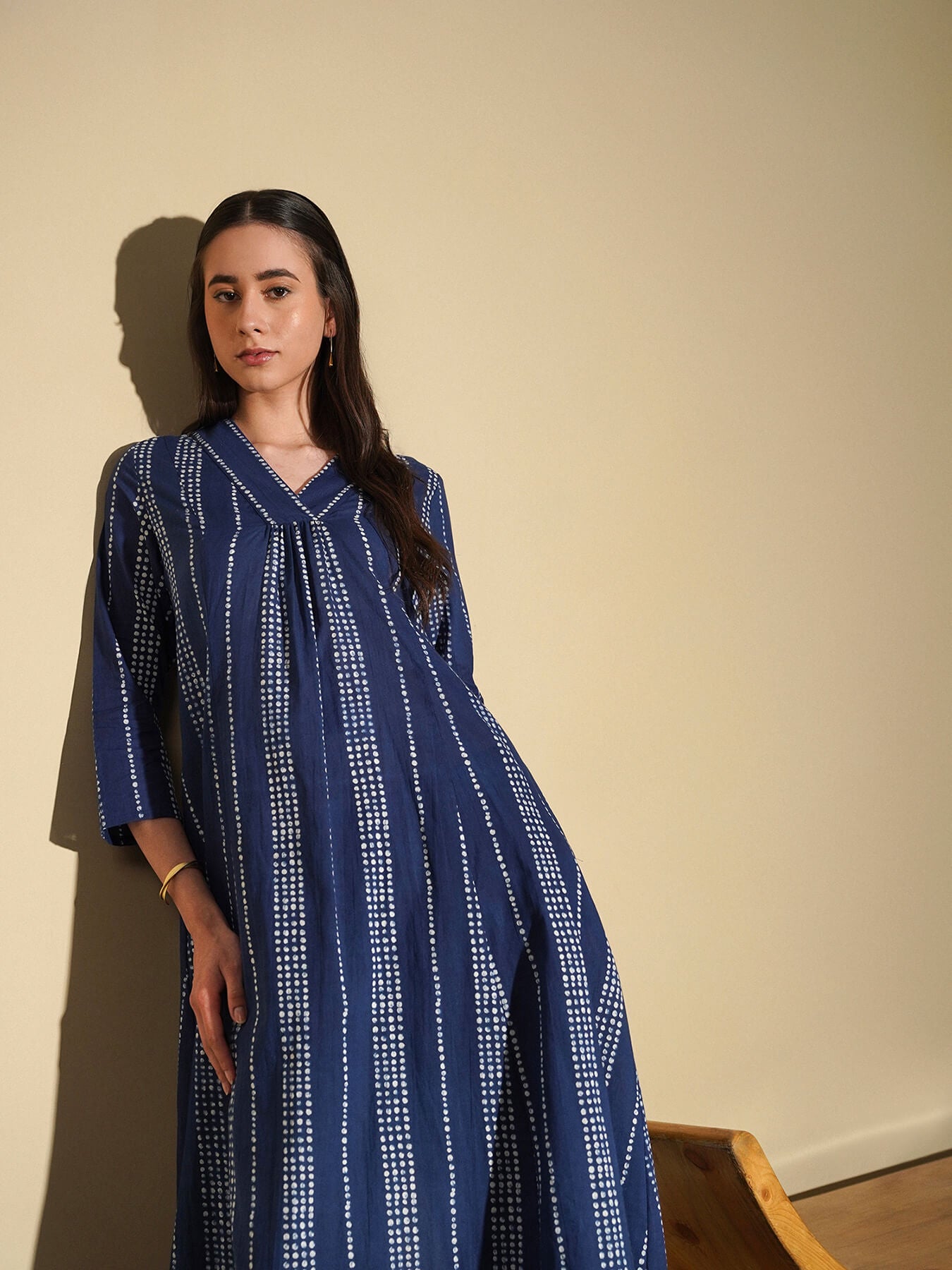 Cotton Polka Dots V-Neck Kurta Set - Navy Blue
