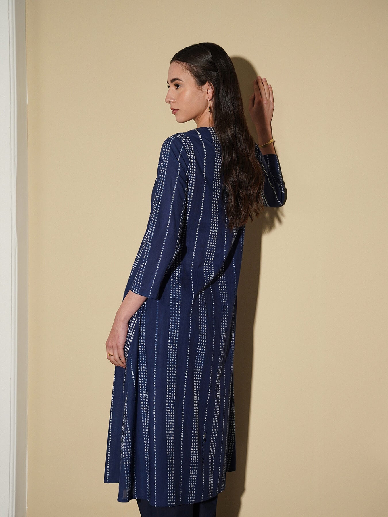 Cotton Polka Dots V-Neck Kurta Set - Navy Blue