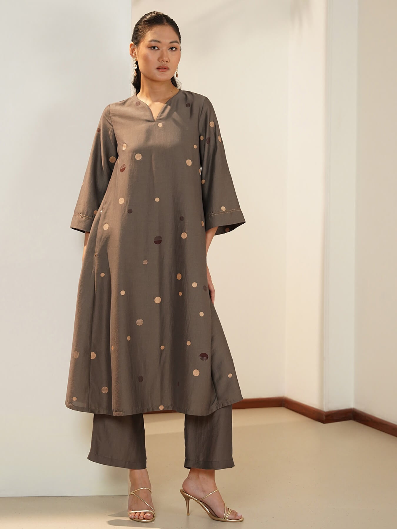 Silk Blend Geometric Kurta Set - Grey