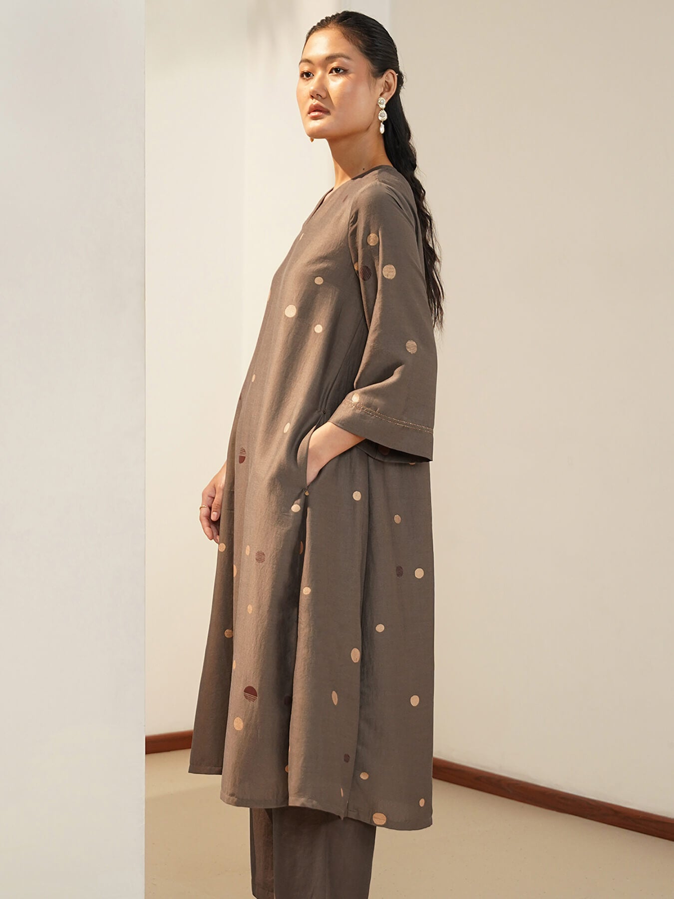 Silk Blend Geometric Kurta Set - Grey